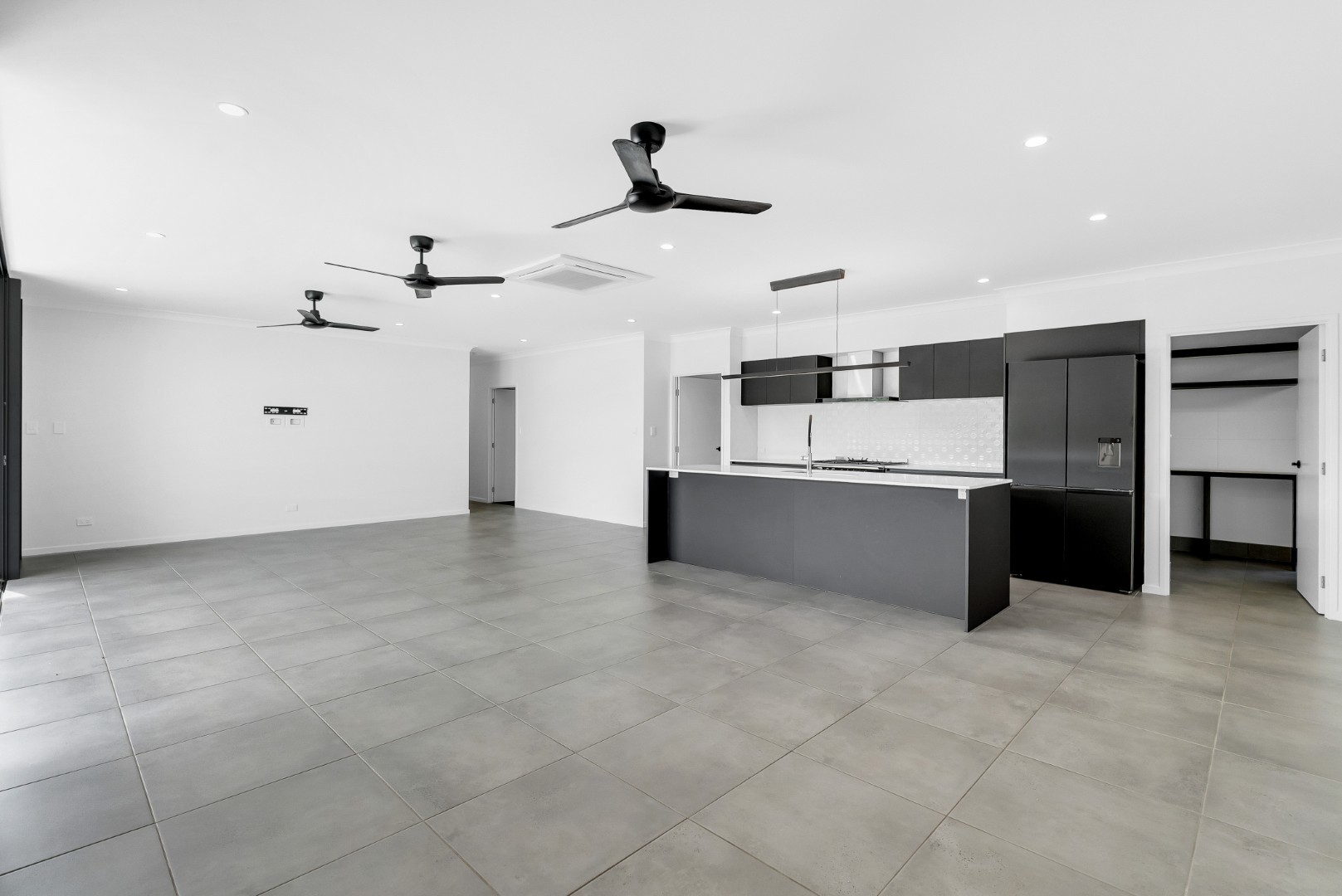 6-bedroom house at 1 Drummer Close, Kanimbla, Qld, 4870, Cairns, Queensland