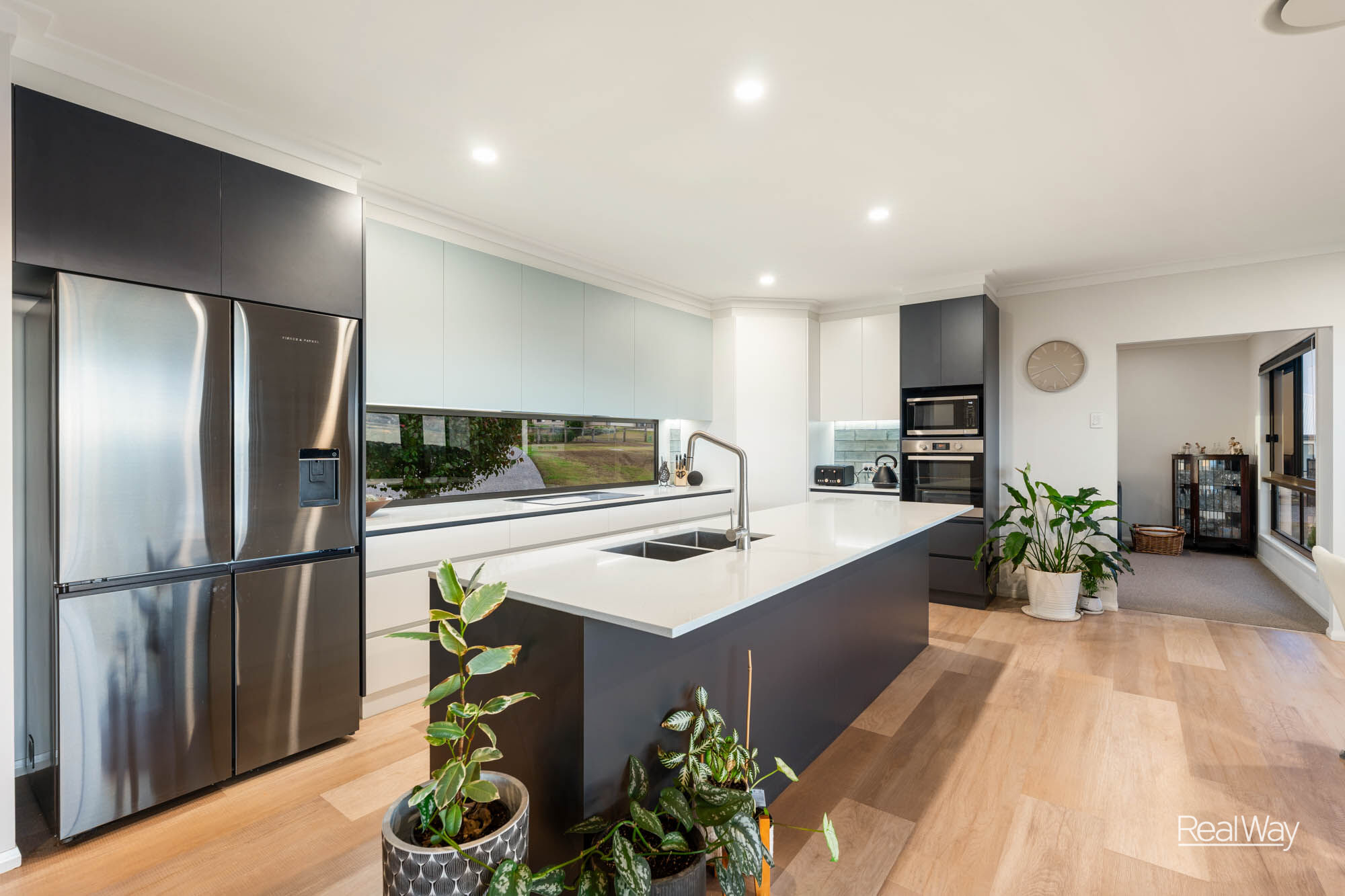 4-bedroom house at 8 SUMMIT DRIVE, Mount Rascal QLD 4350, Toowoomba, Queensland