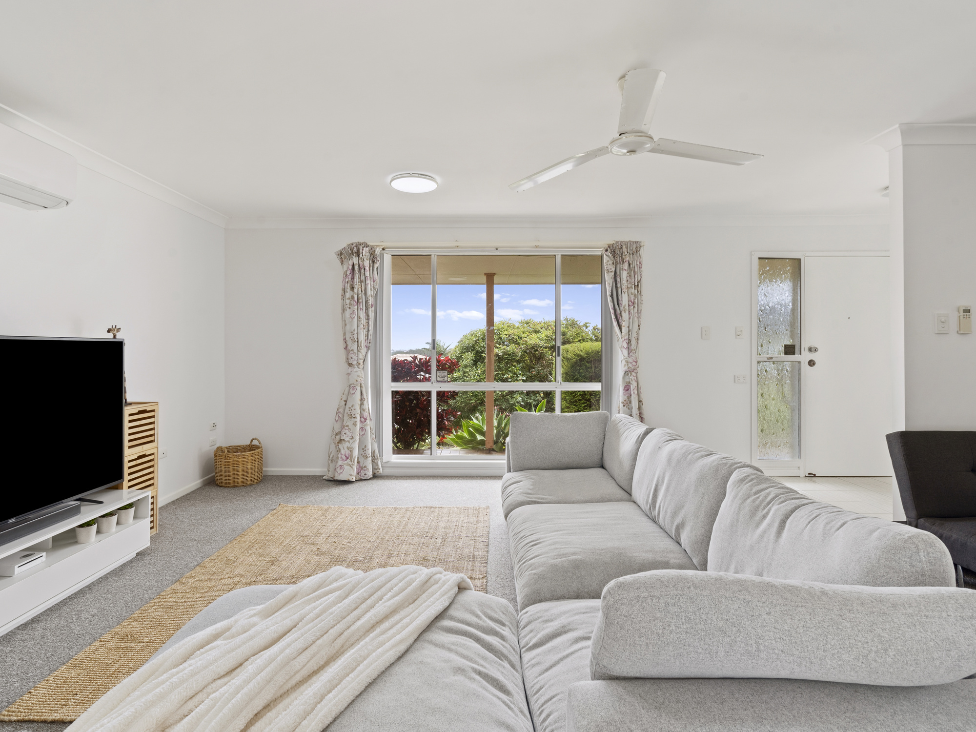 9 Oakland Parade, Banora Point, NSW 2486 - Image 3