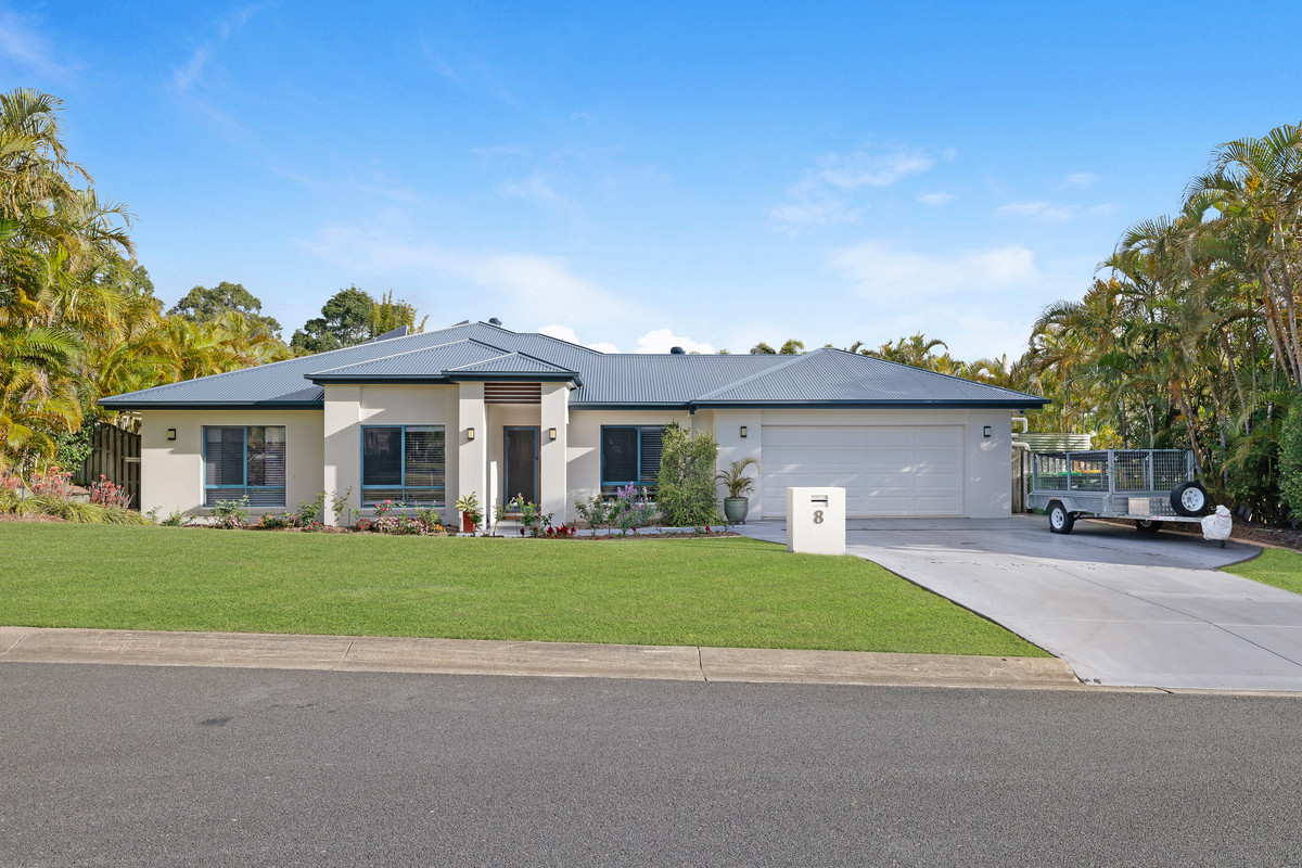 8 HUXLEY COURT, Pacific Pines QLD 4211 - Image 1