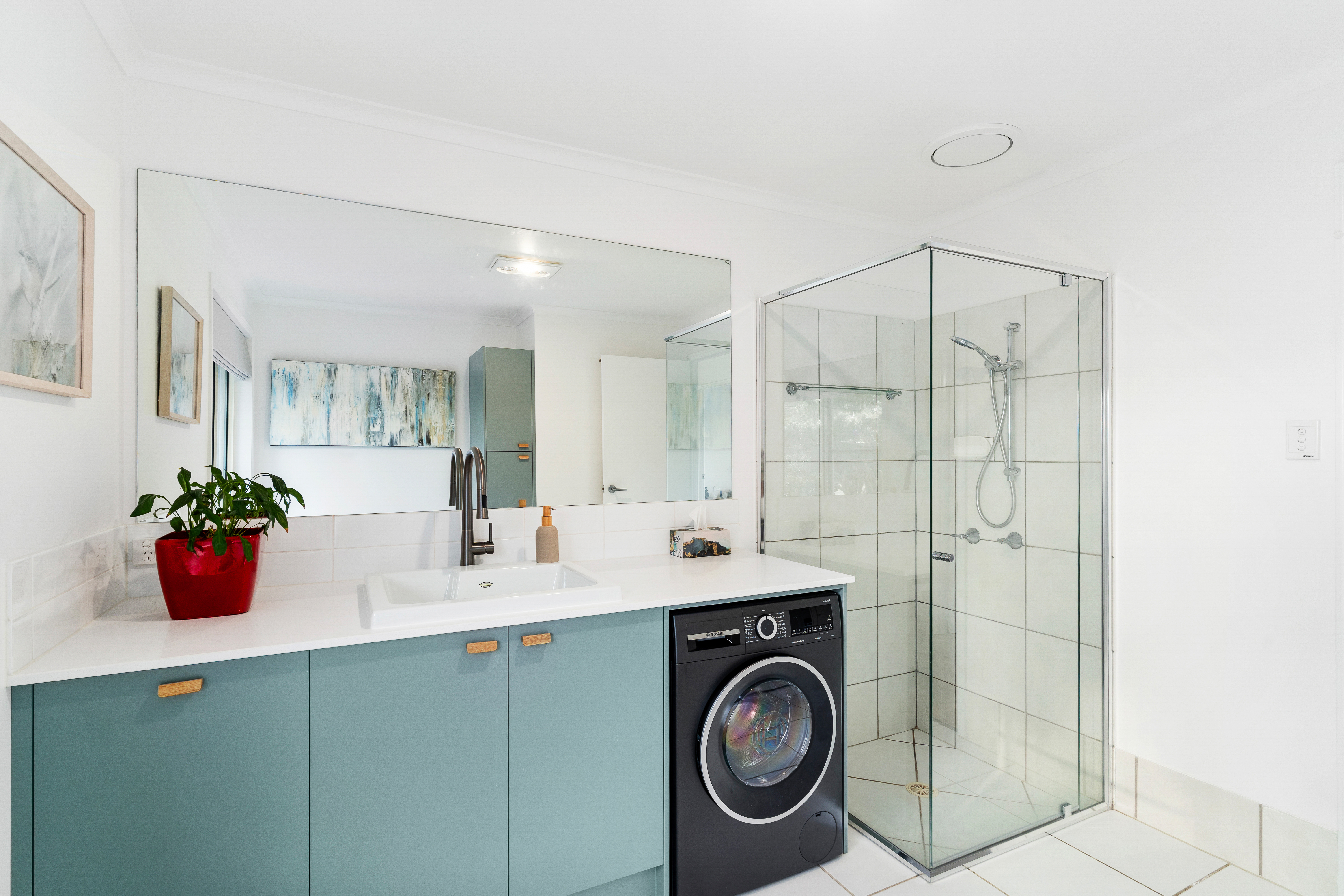 5-bedroom house at 18 SUGAR GUM DRIVE, Mooloolah Valley QLD 4553, , Queensland