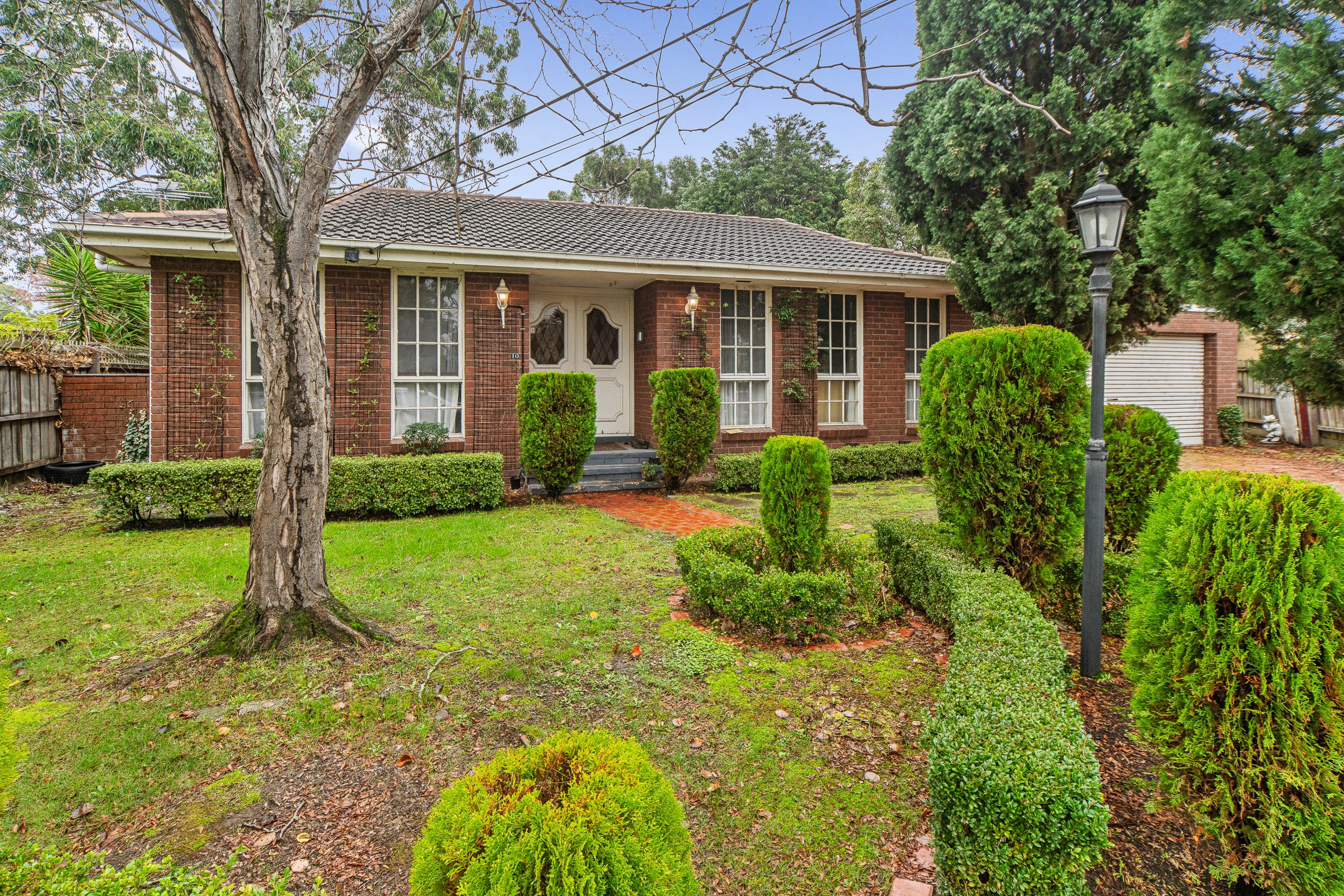 10 Bundarra Court, Vermont South, VIC 3133 - Image 1