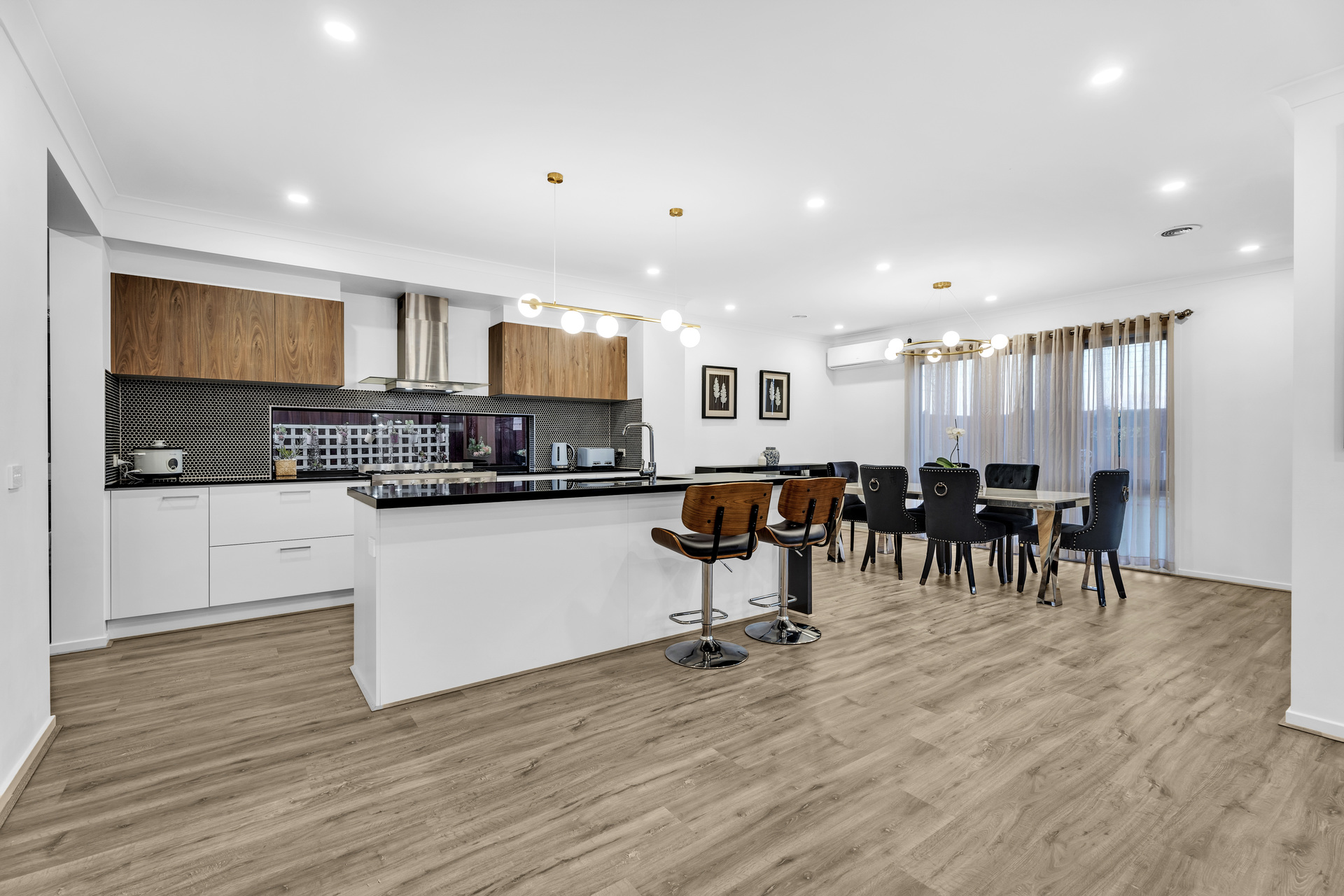 122 SILVERWATTLE DRIVE, Lyndhurst VIC 3975 - Image 8