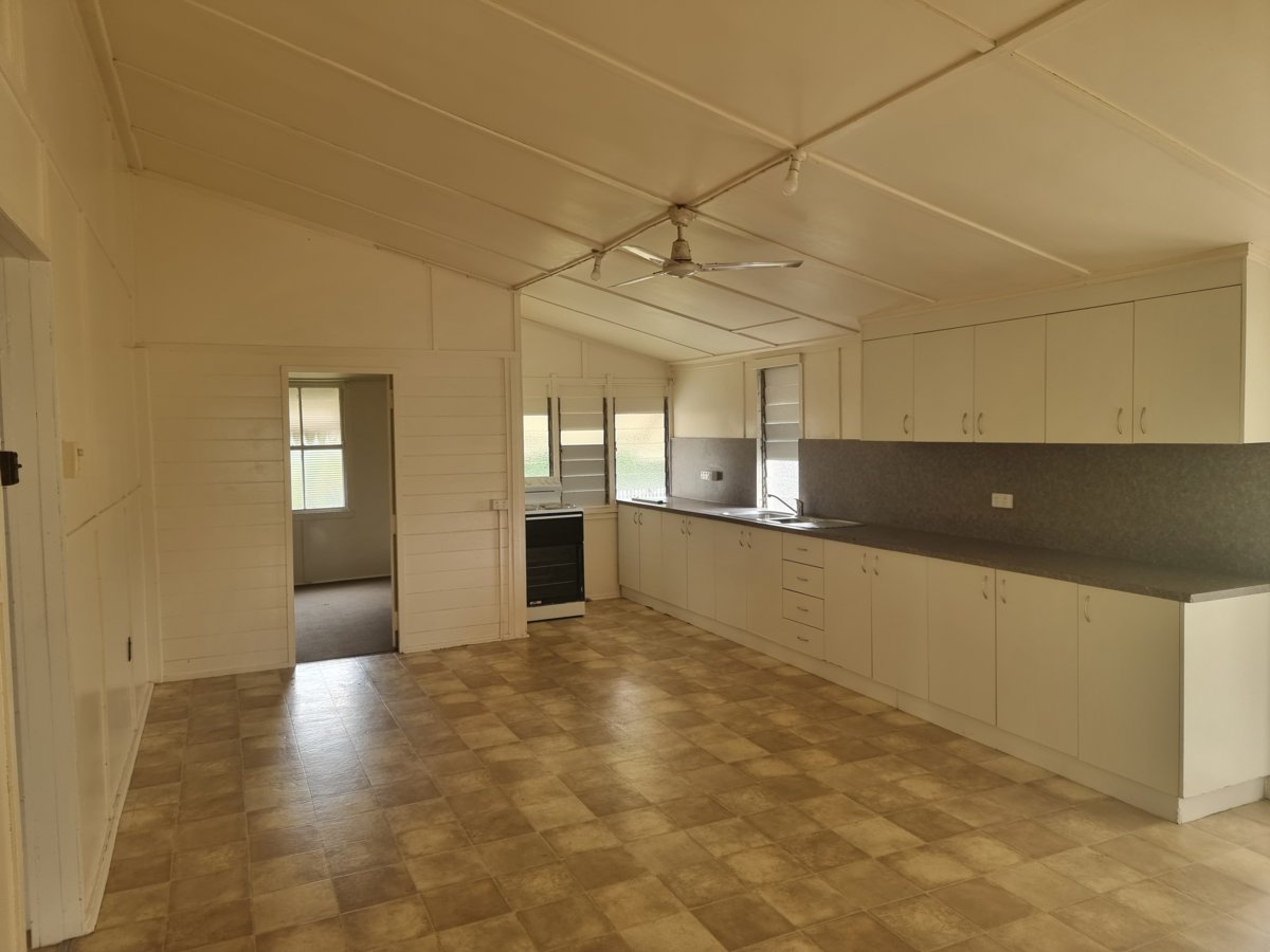 99 Herbert Street, Bowen, QLD 4805 - Image 8