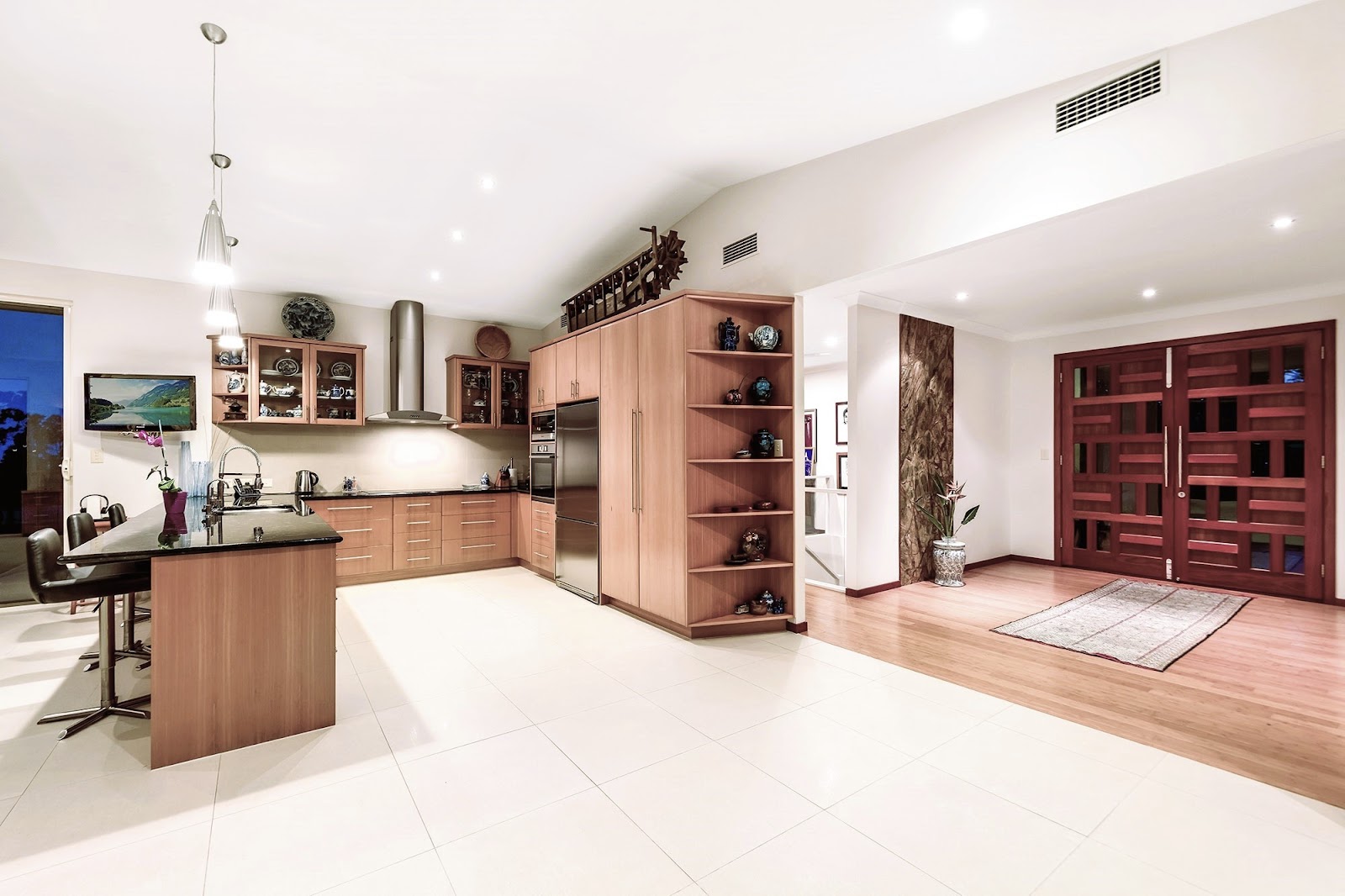 241 The Panorama, Tallai, Qld, 4213 - Image 8