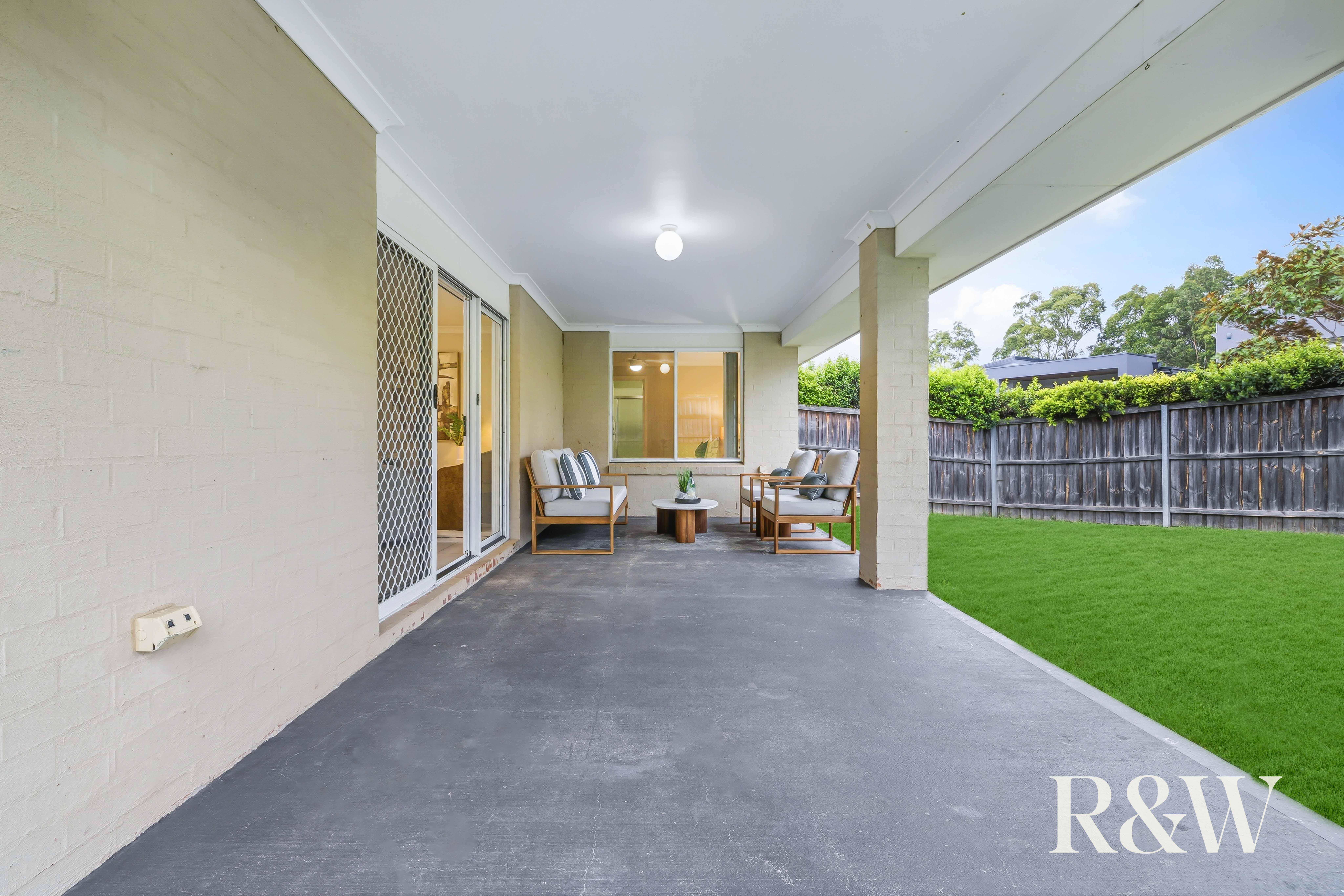 4-bedroom house at 10 Jarvisfield Place, Macquarie Links, NSW 2565, Campbelltown (Nsw), New South Wales