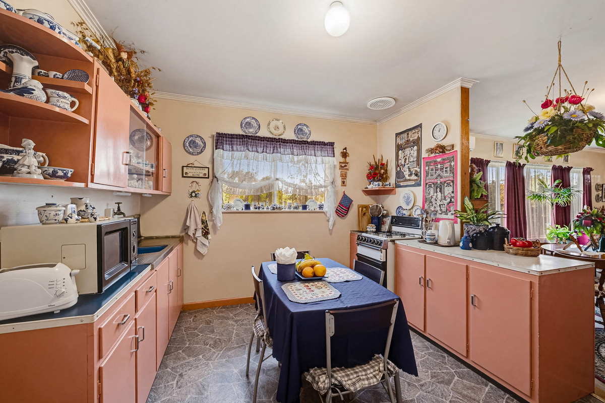 48 Chapel Street, Wedderburn, Vic, 3518 - Image 3