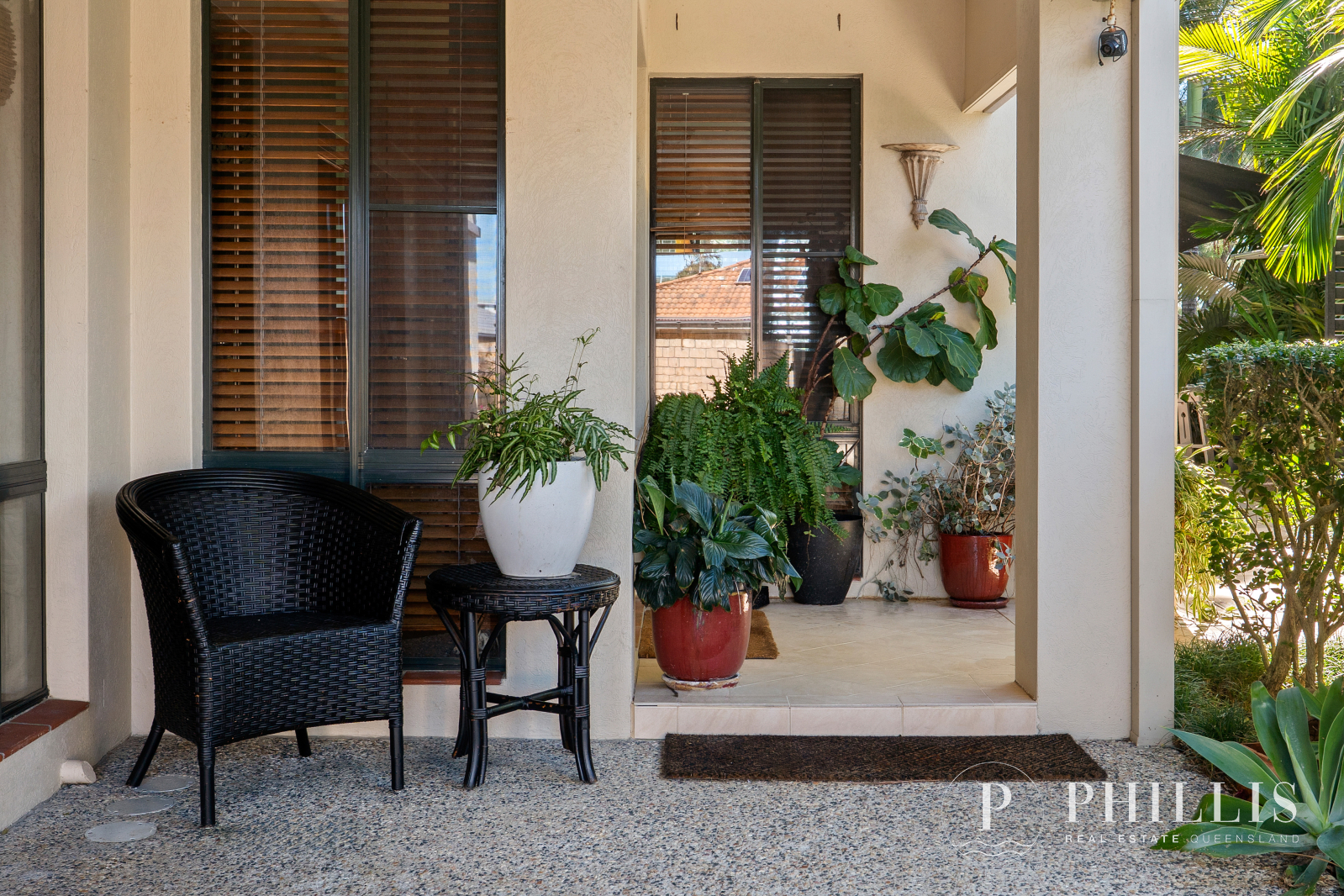 3-bedroom unit at 42 SHINNECOCK CLOSE, Hope Island QLD 4212, Gold Coast, Queensland