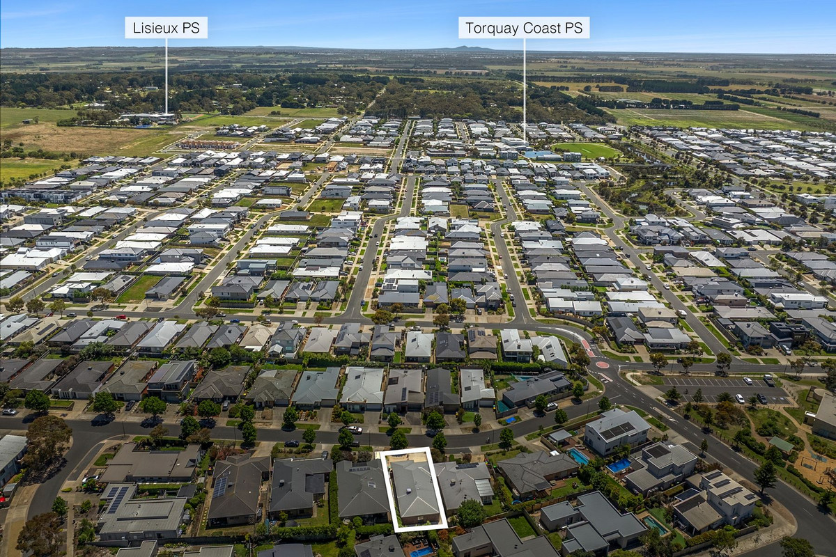 4-bedroom house at 5 Centreside Drive, Torquay, VIC 3228, Surf Coast, Victoria