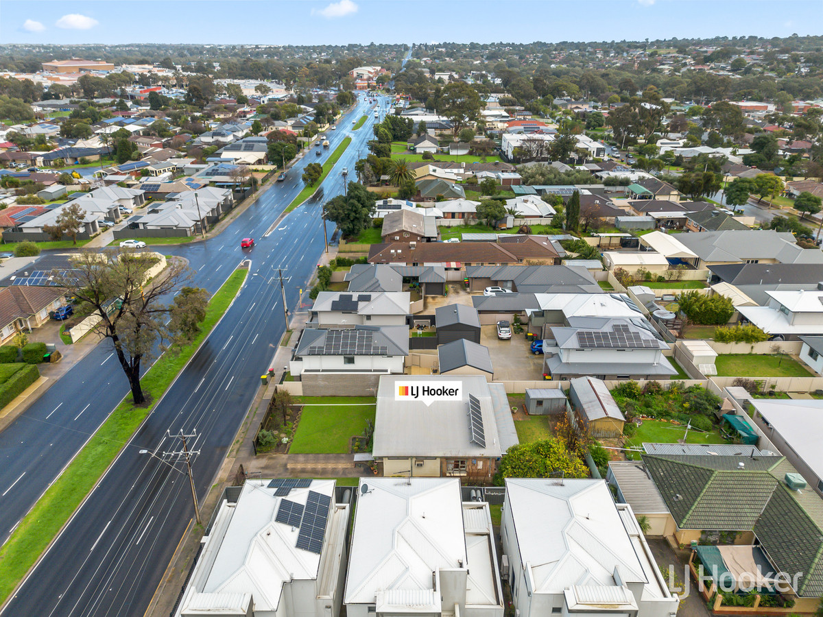 3-bedroom house at 1049 North East Road, Ridgehaven SA 5097, Tea Tree Gully, South Australia