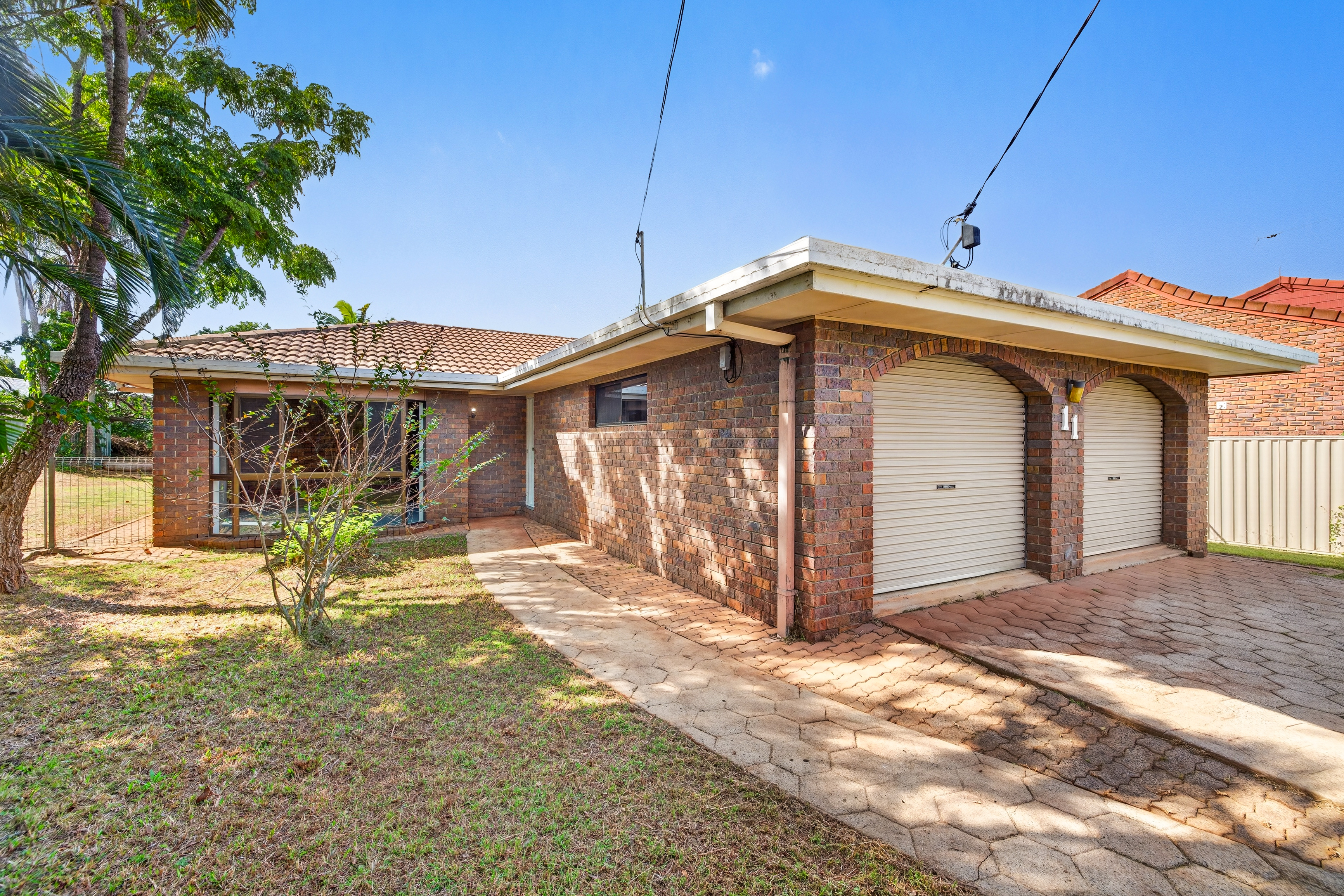 11 Harding Crescent, Cleveland, QLD 4163 - Image 3