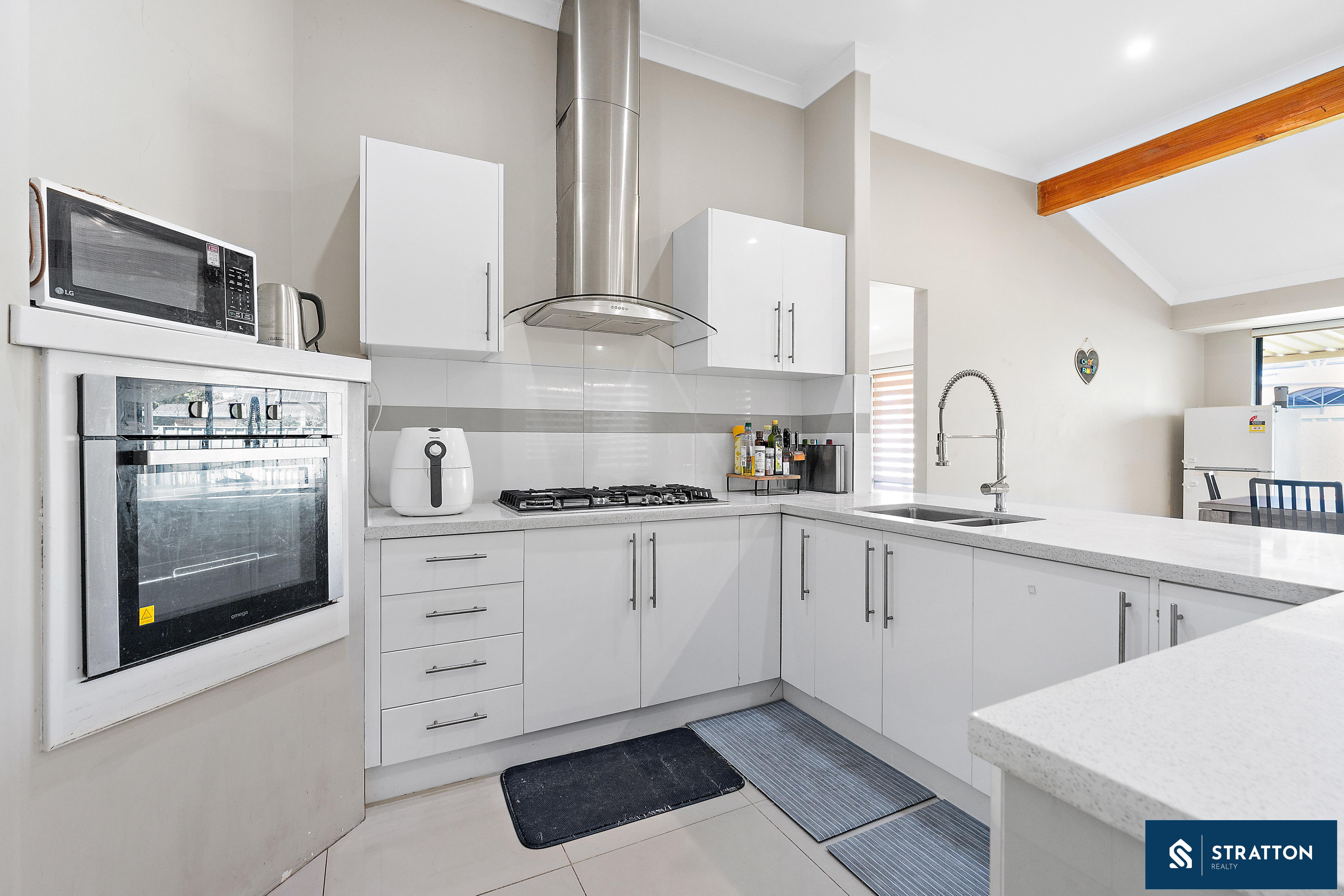 126 Campbell Road, Canning Vale, WA 6155 - Image 6