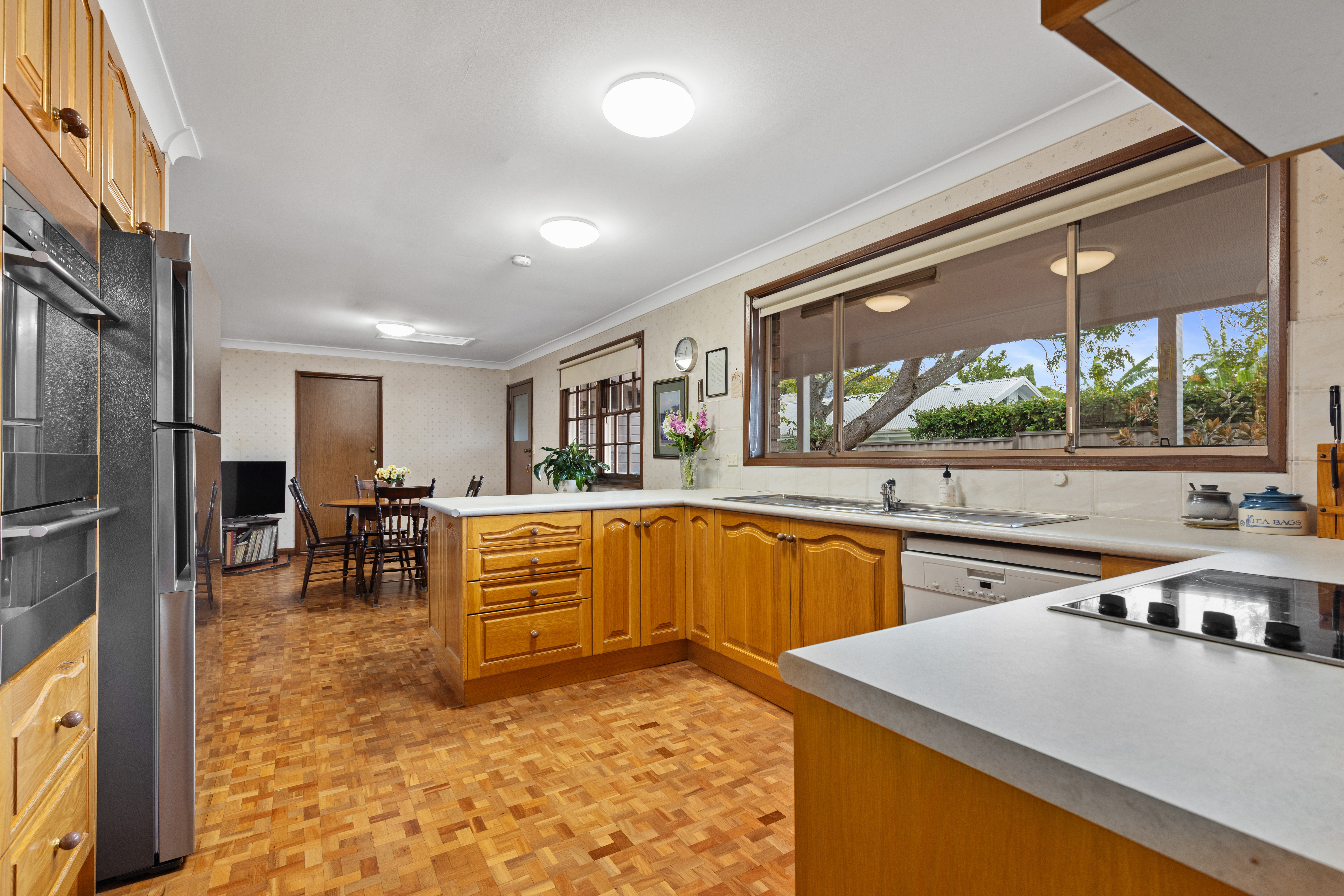 34 Waratah Street, Oatley, NSW 2223 - Image 5