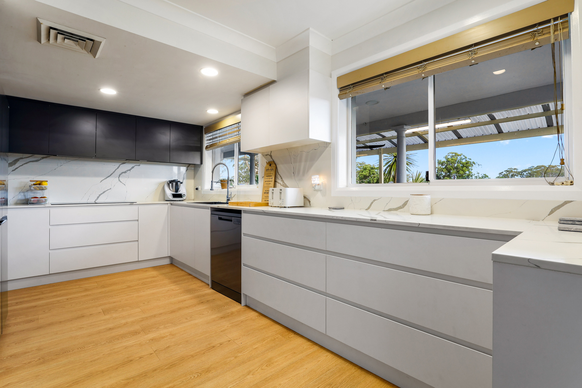 14 HOLMEGATE CRESCENT, Cranebrook NSW 2749 - Image 4