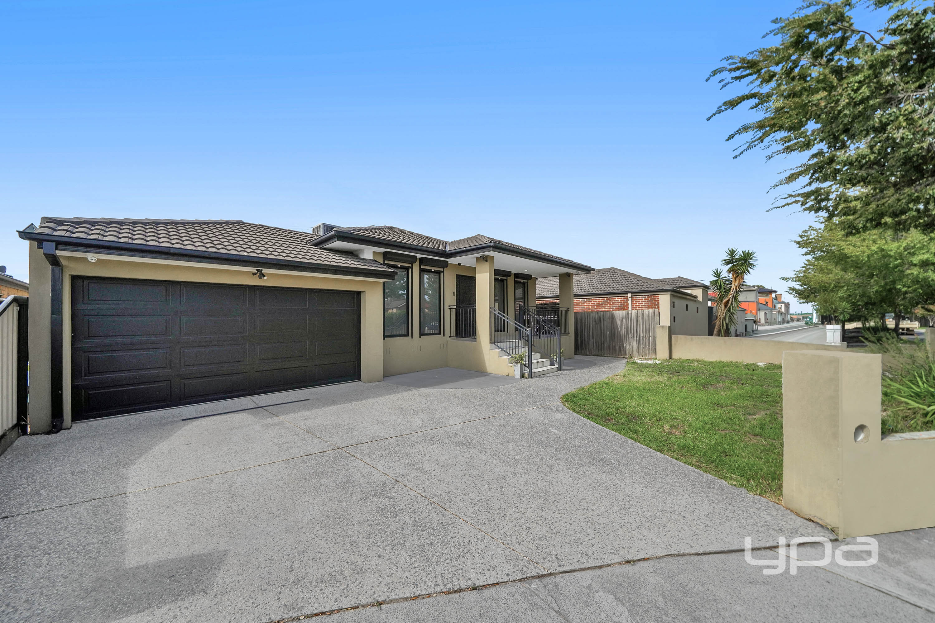 3-bedroom house at 16 TIGRIS COURT, Roxburgh Park VIC 3064, Hume, Victoria