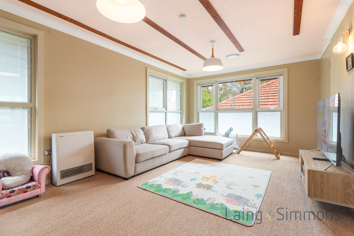 8 Jubilee Avenue, Blackheath, NSW 2785 - Image 3