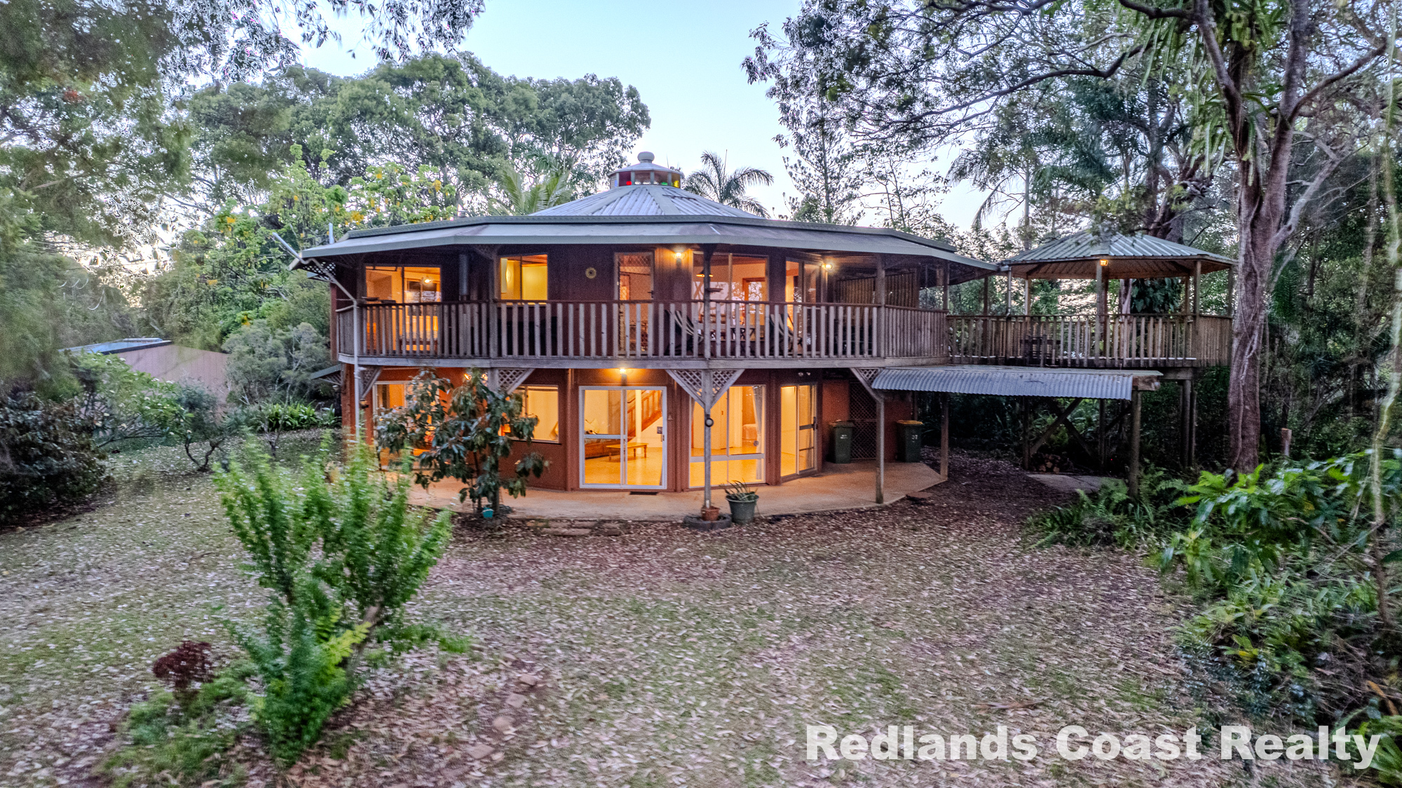 37-41 Lovell Parade, Lamb Island, QLD 4184 - Image 1