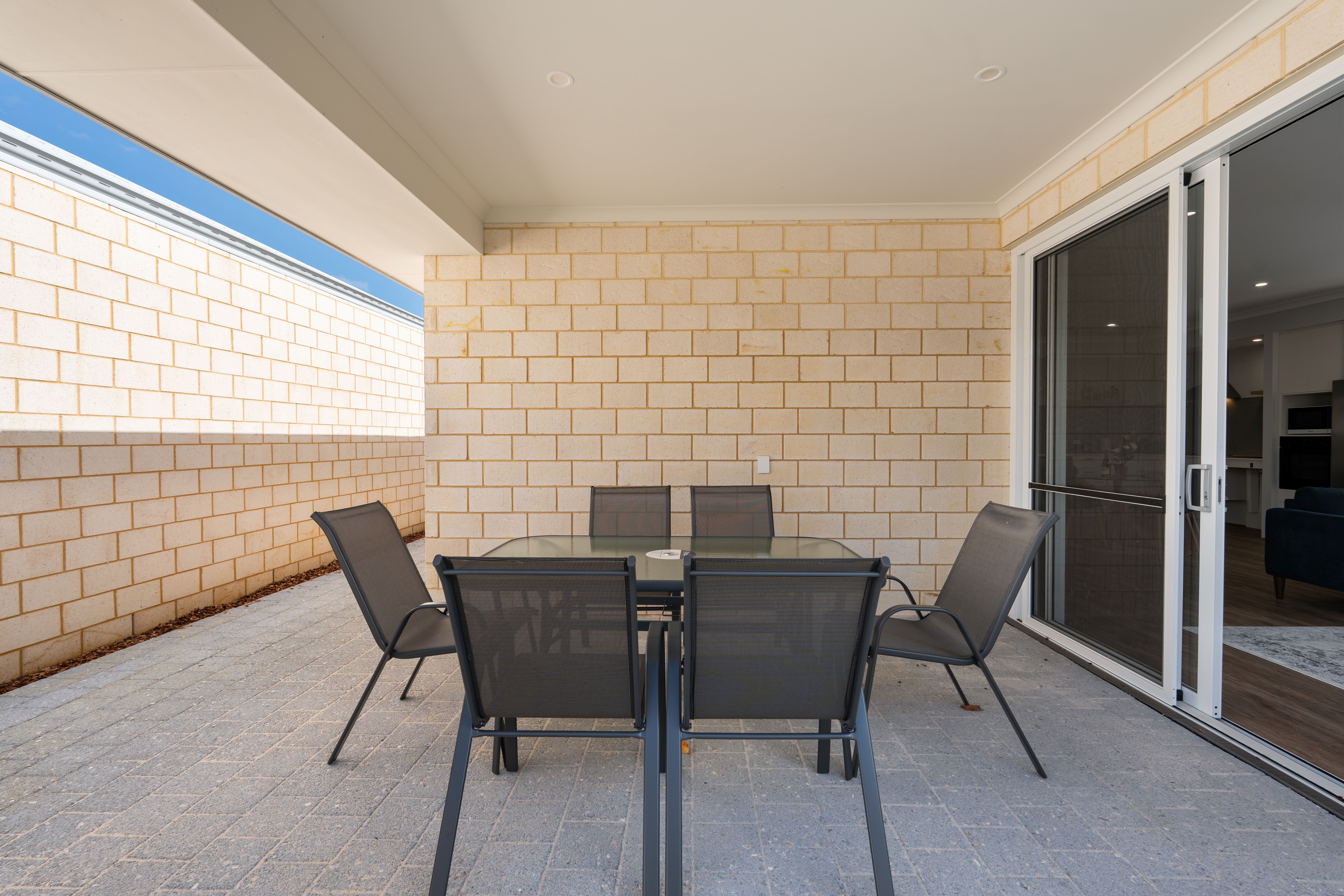 4-bedroom house at 39 Ainsworth Crescent, Mandogalup, WA 6167, Kwinana, Western Australia