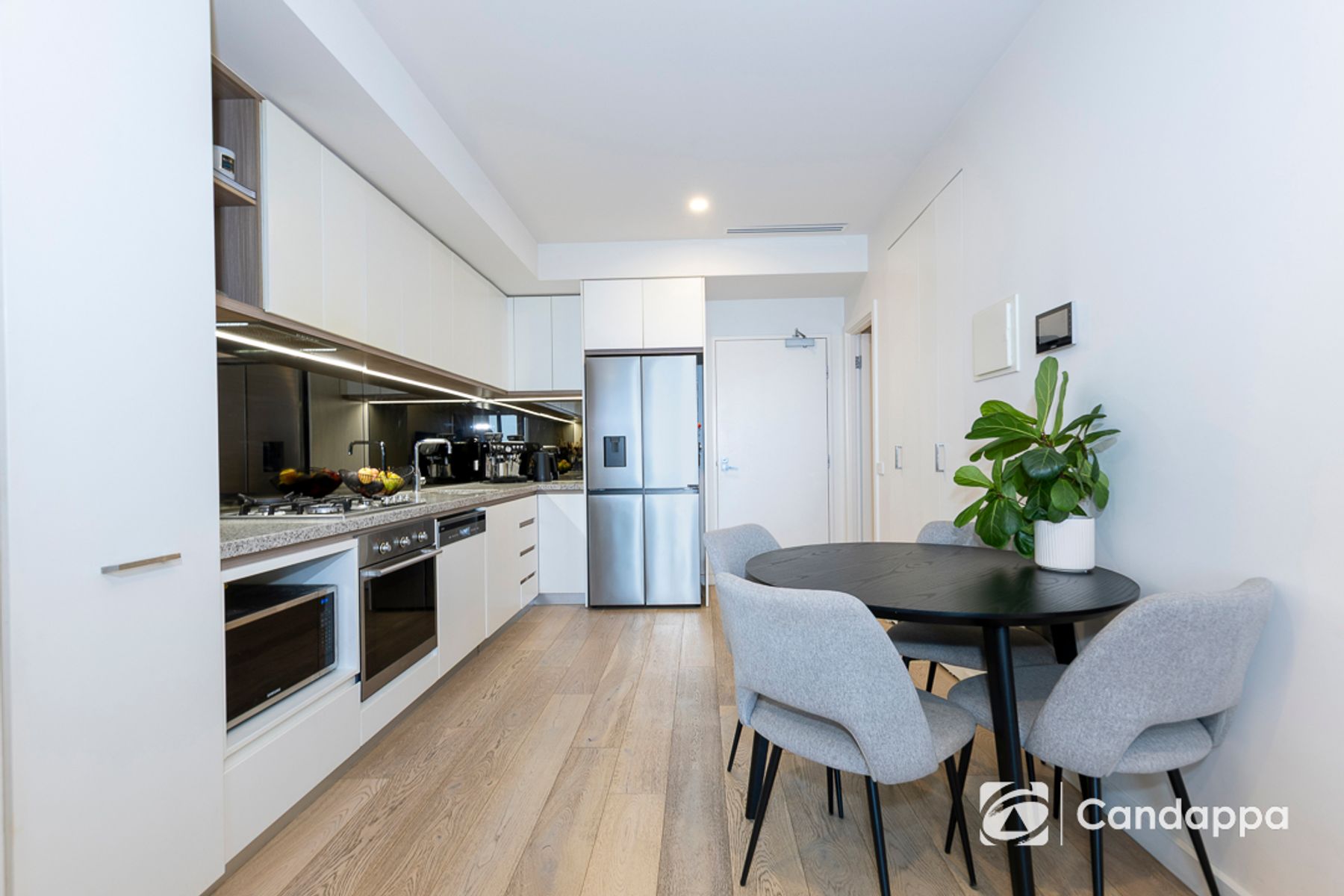 610 240-250 LYGON STREET, BRUNSWICK EAST VIC 3057 - Image 6