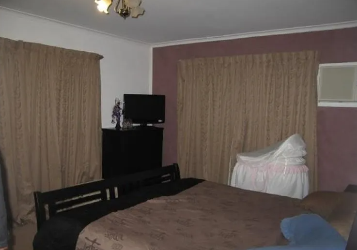 13 BLACKBUTT STREET, Blackwater QLD 4717 - Image 8