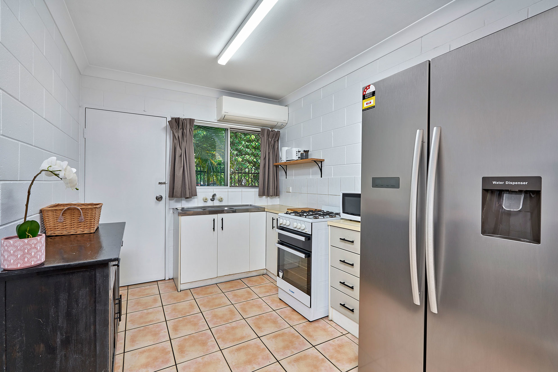 5/270-278 Sheridan Street, Cairns North, QLD 4870 - Image 3