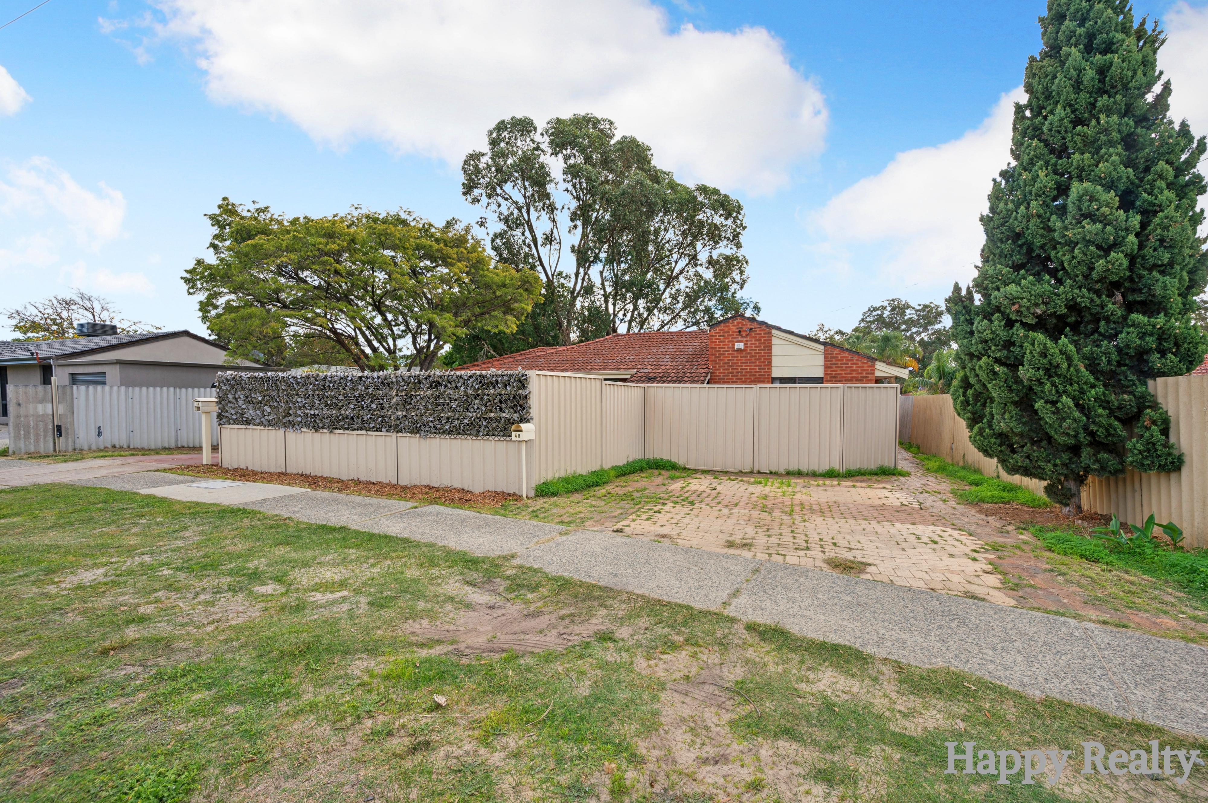 4 DENHAM WAY, Thornlie WA 6108 - Image 2