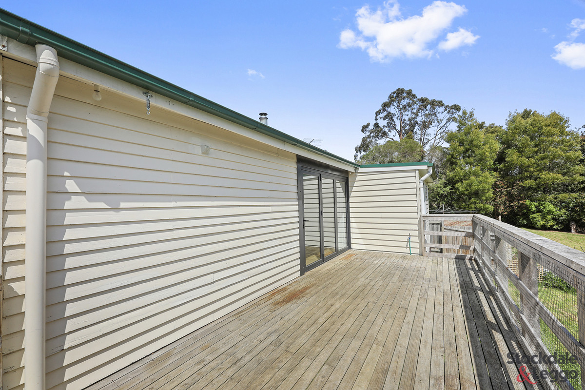 3-bedroom house at 5 Thorpdale Road, Mirboo North, VIC 3871, South Gippsland, Victoria