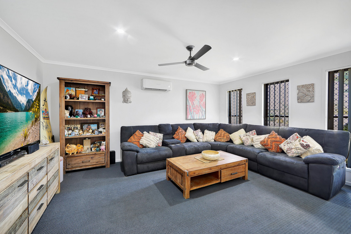 36 PERIWINKLE CRESCENT, Toogoom QLD 4655 - Image 8