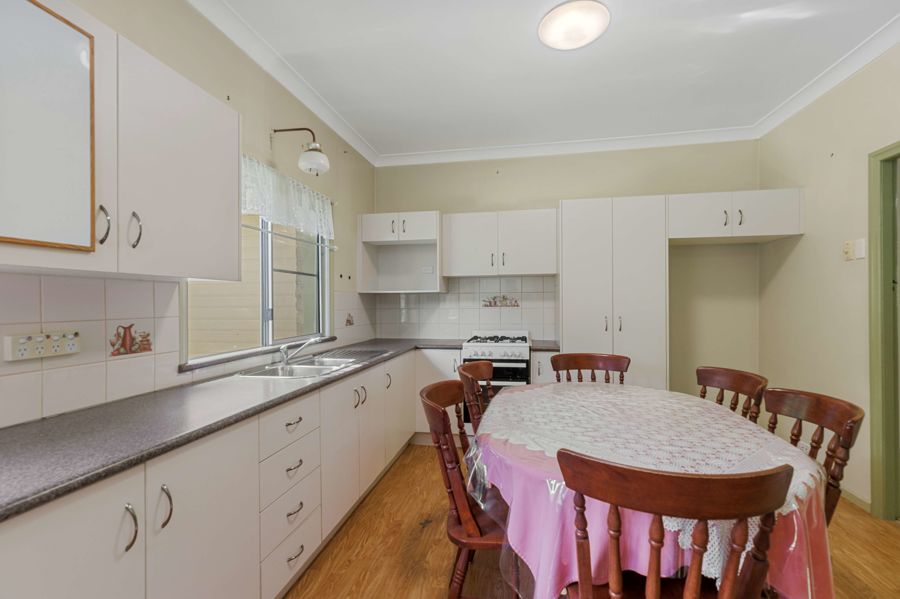 10 AMBULANCE STREET, Pomona QLD 4568 - Image 2