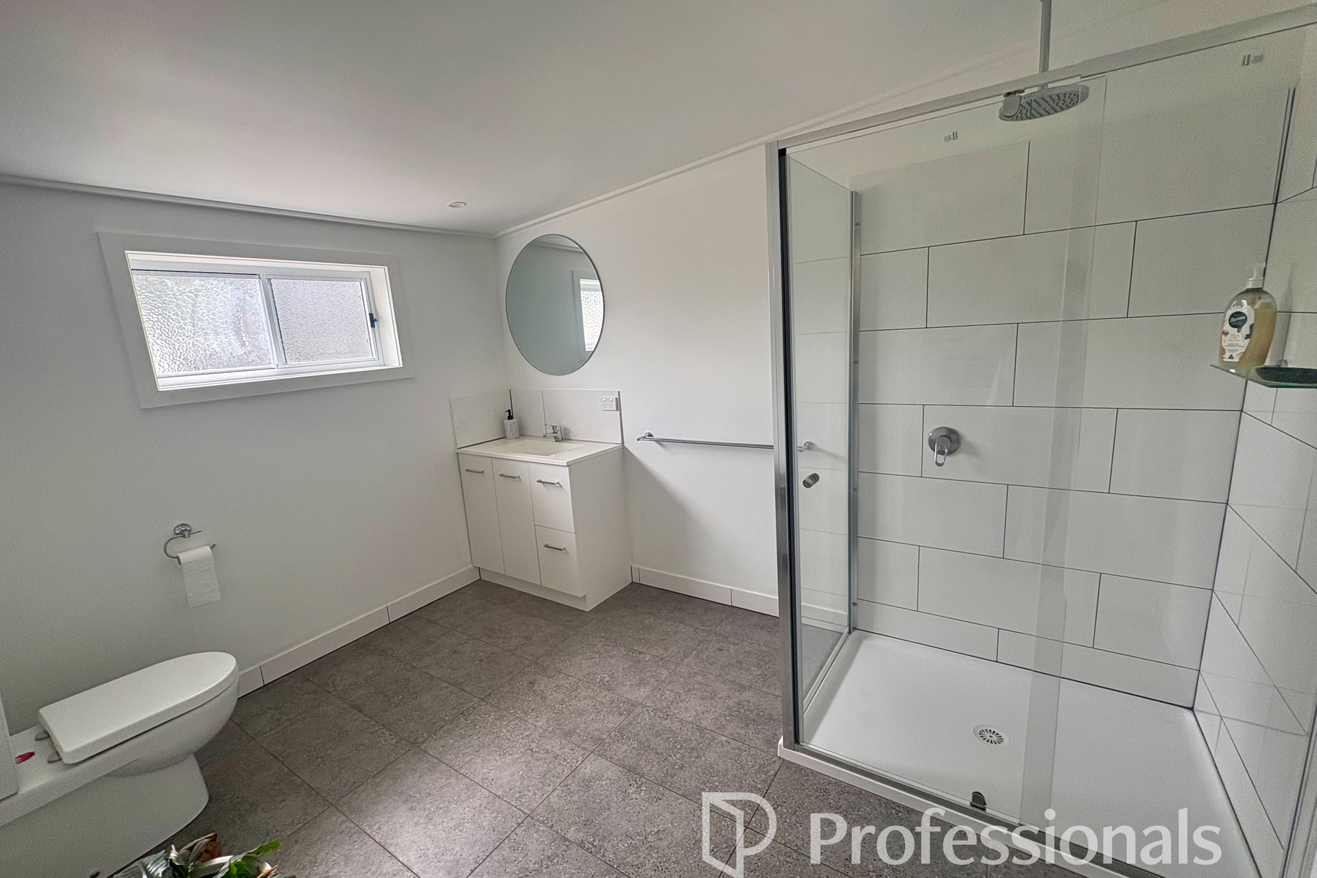 94 Union Street, Yarram, VIC 3971 - Image 8