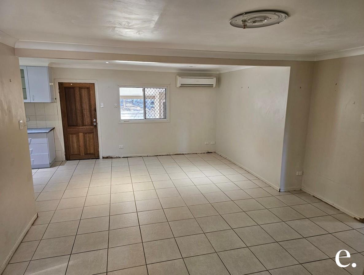 27 WILLIAMSON STREET, West Gladstone QLD 4680 - Image 7