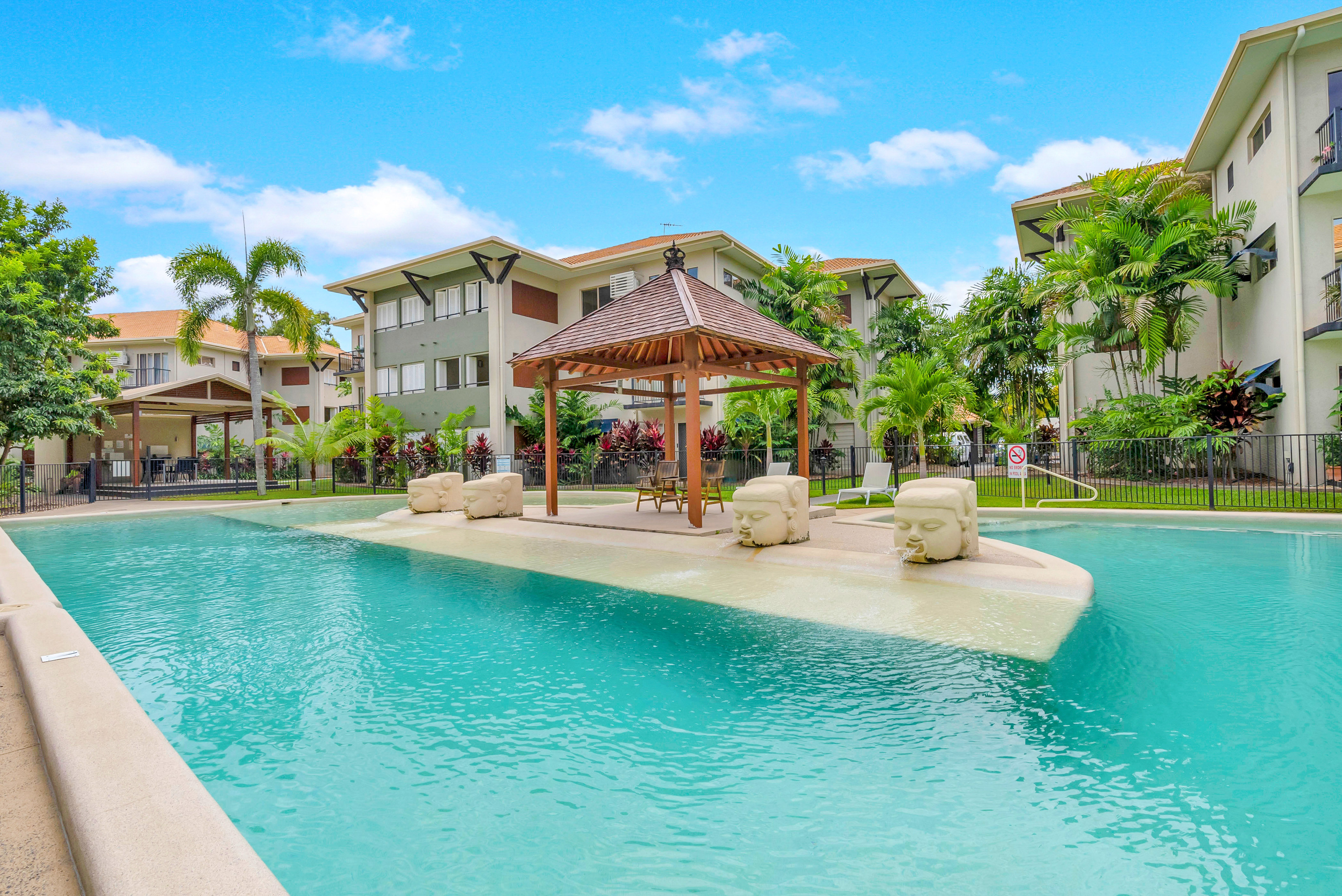 2204 40-42 CLIFTON ROAD, CLIFTON BEACH QLD 4879 - Image 3