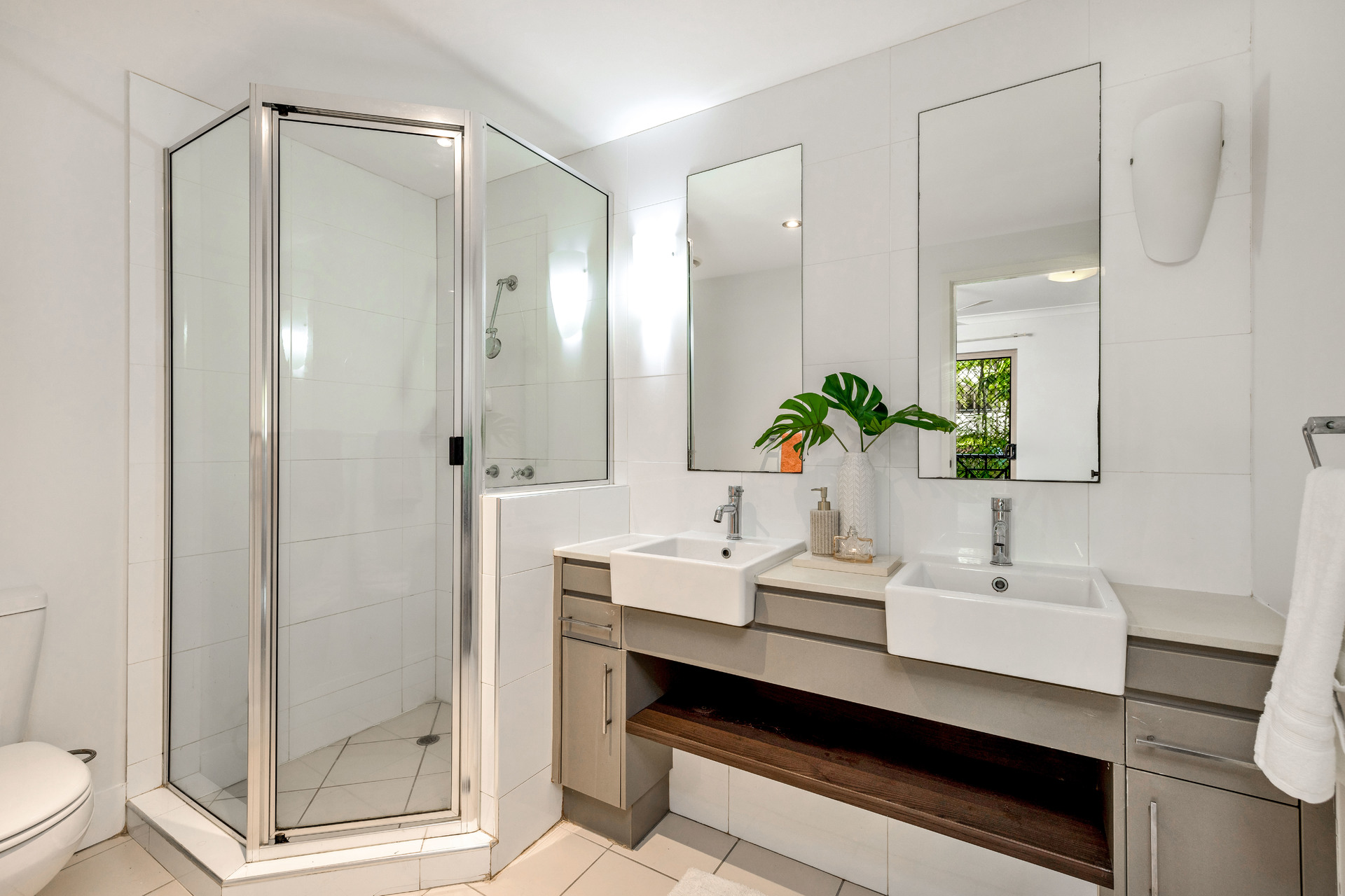 1316/37-41 Mann Street, Westcourt, QLD 4870 - Image 7