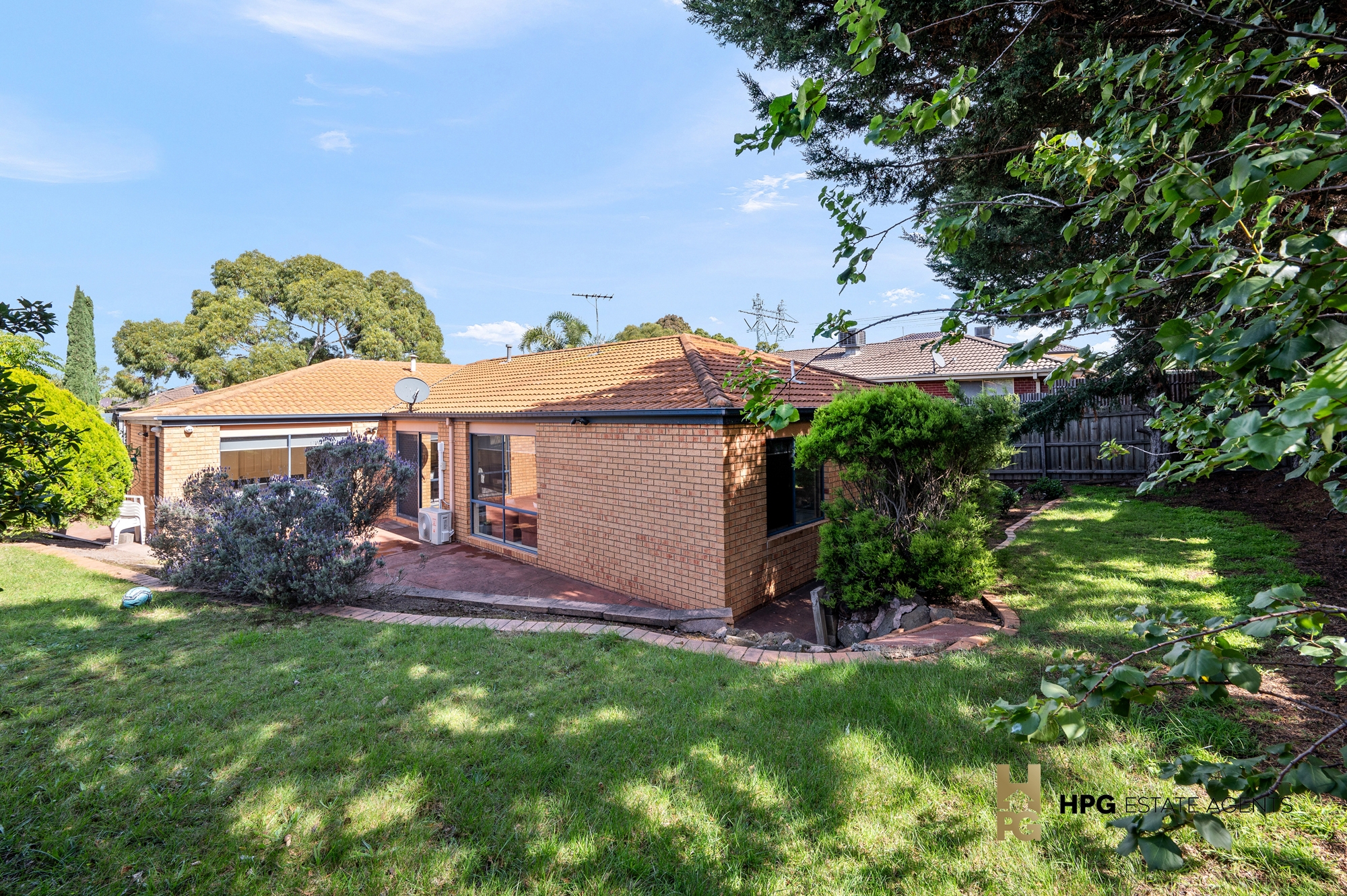 4-bedroom house at 2 DENISON PLACE, Roxburgh Park VIC 3064, Hume, Victoria