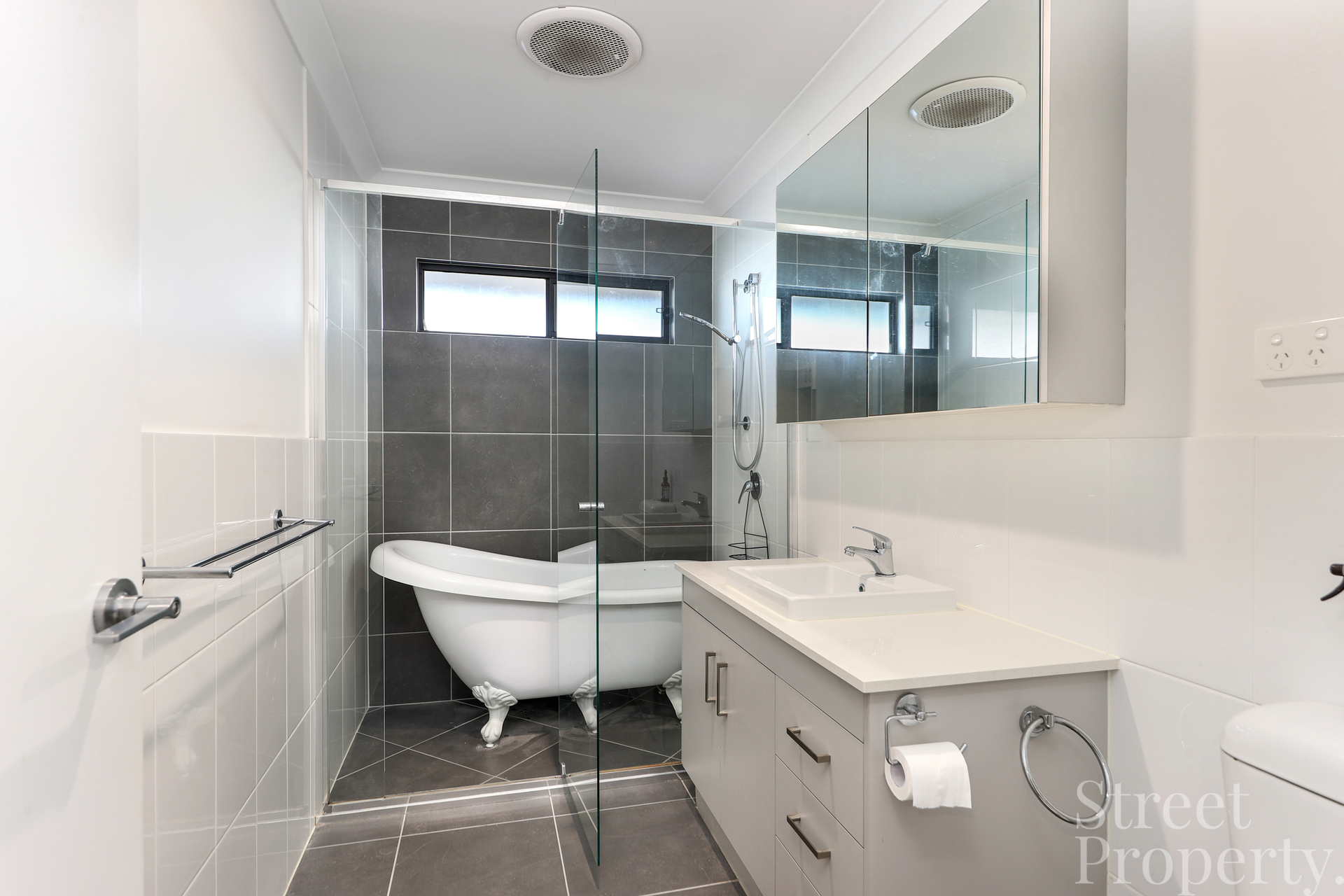 2-bedroom unit at 33/819 Tomago Road, Tomago, Nsw, 2322, Port Stephens, New South Wales