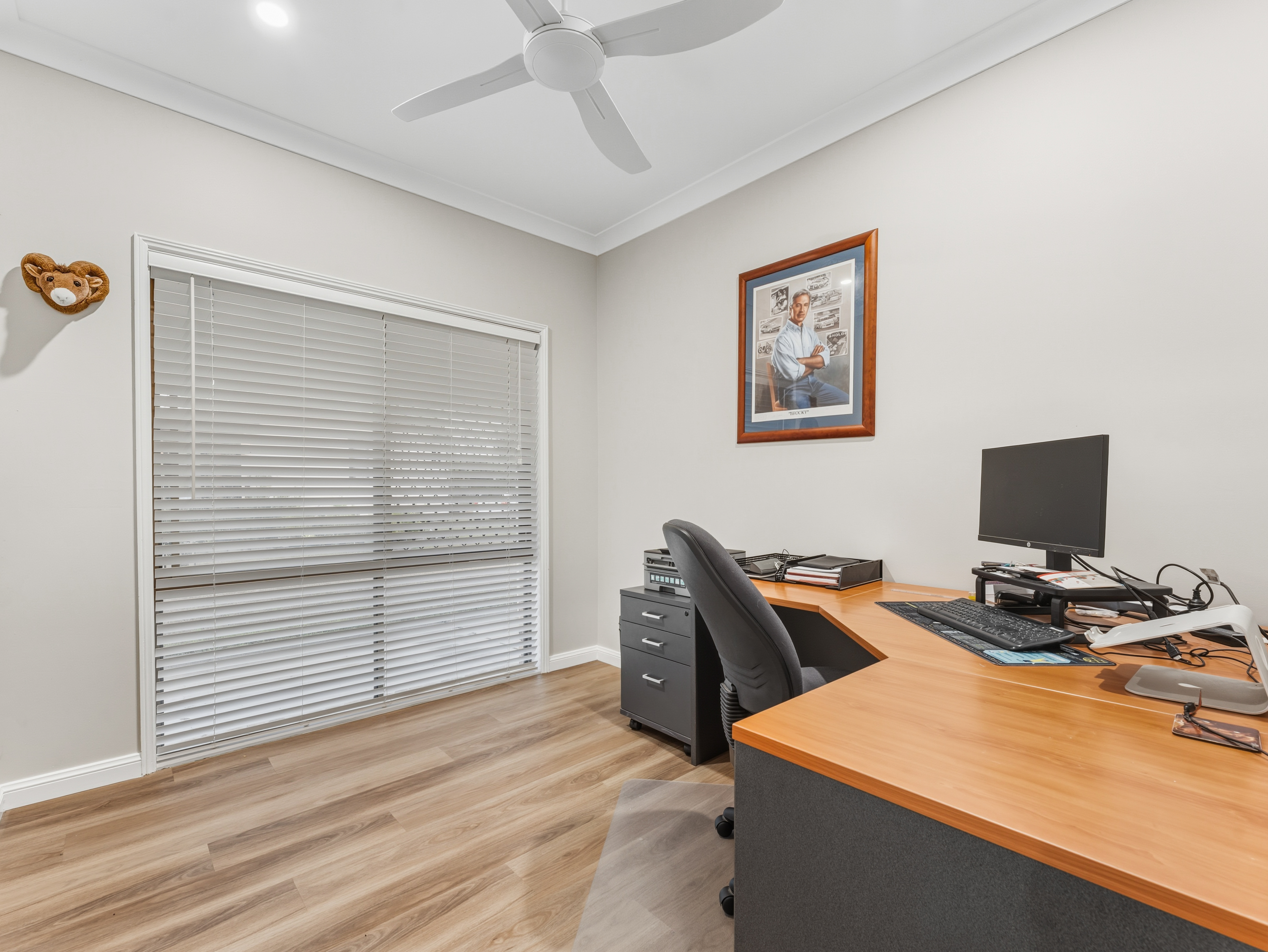 6-bedroom house at 155 Victoria Drive, Jimboomba, Qld, 4280, Logan, Queensland