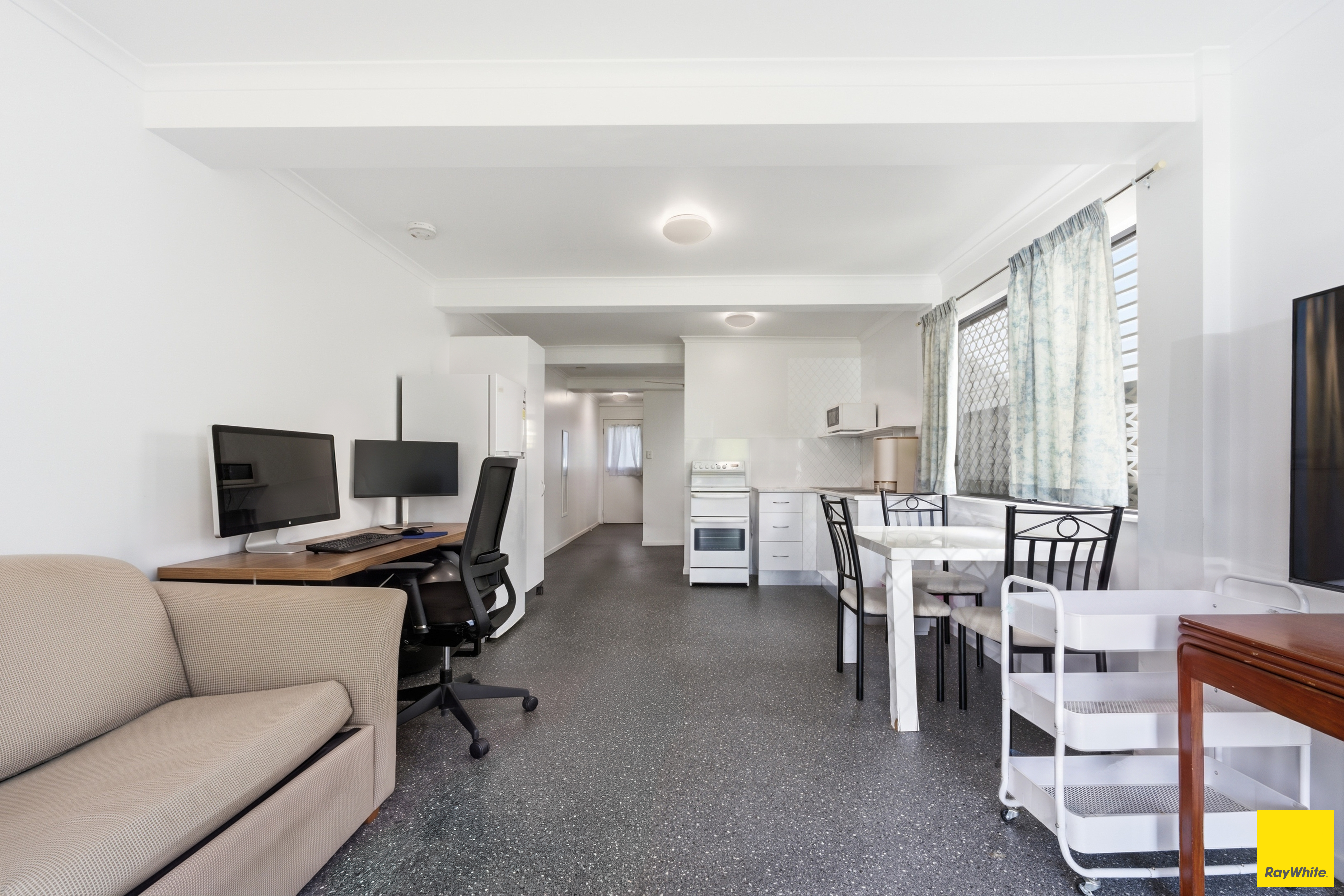 5-bedroom house at 49 Charles Street, Parramatta Park QLD 4870, Cairns, Queensland