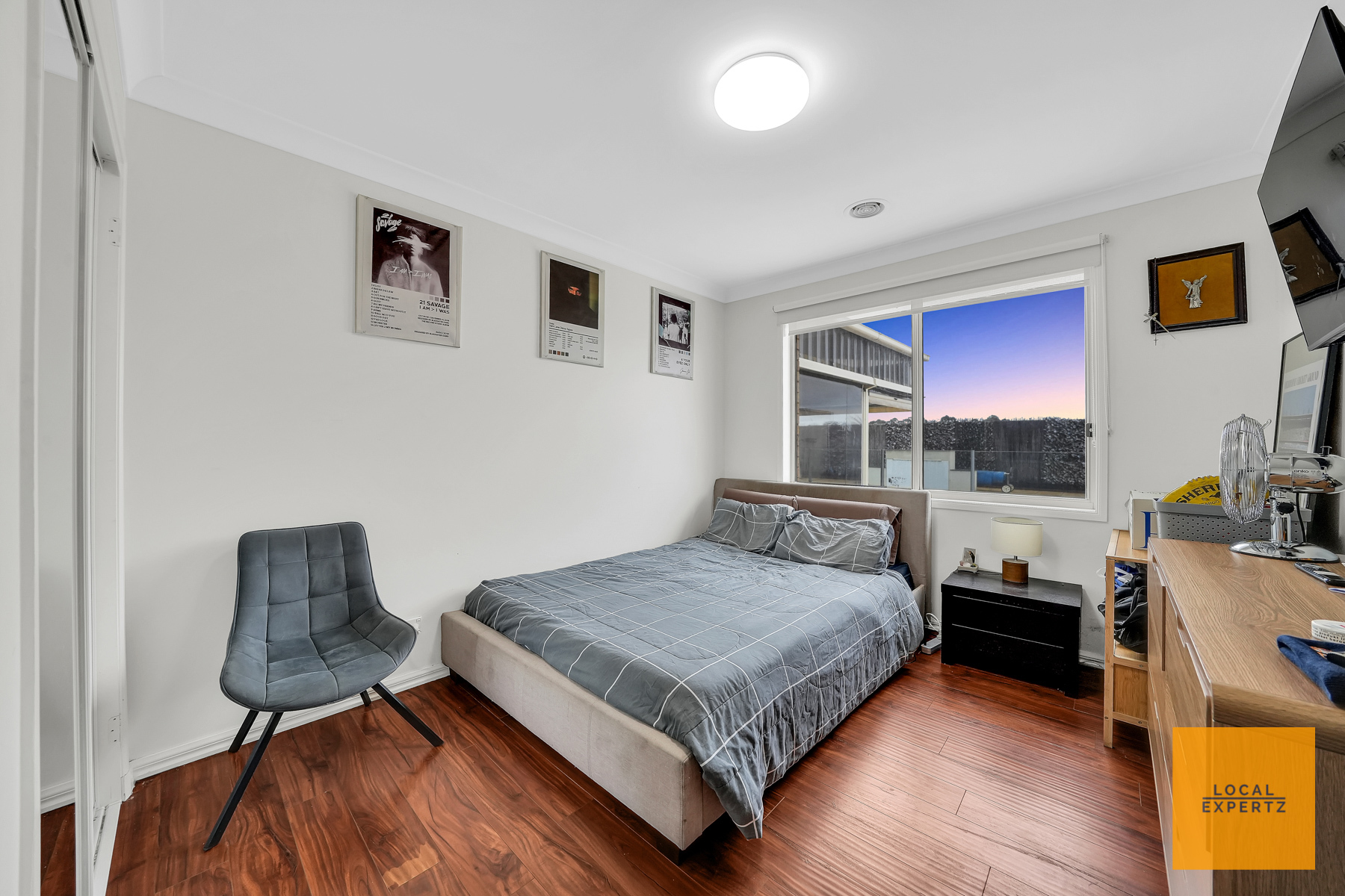 24 CARLYON CLOSE, Melton West VIC 3337 - Image 10