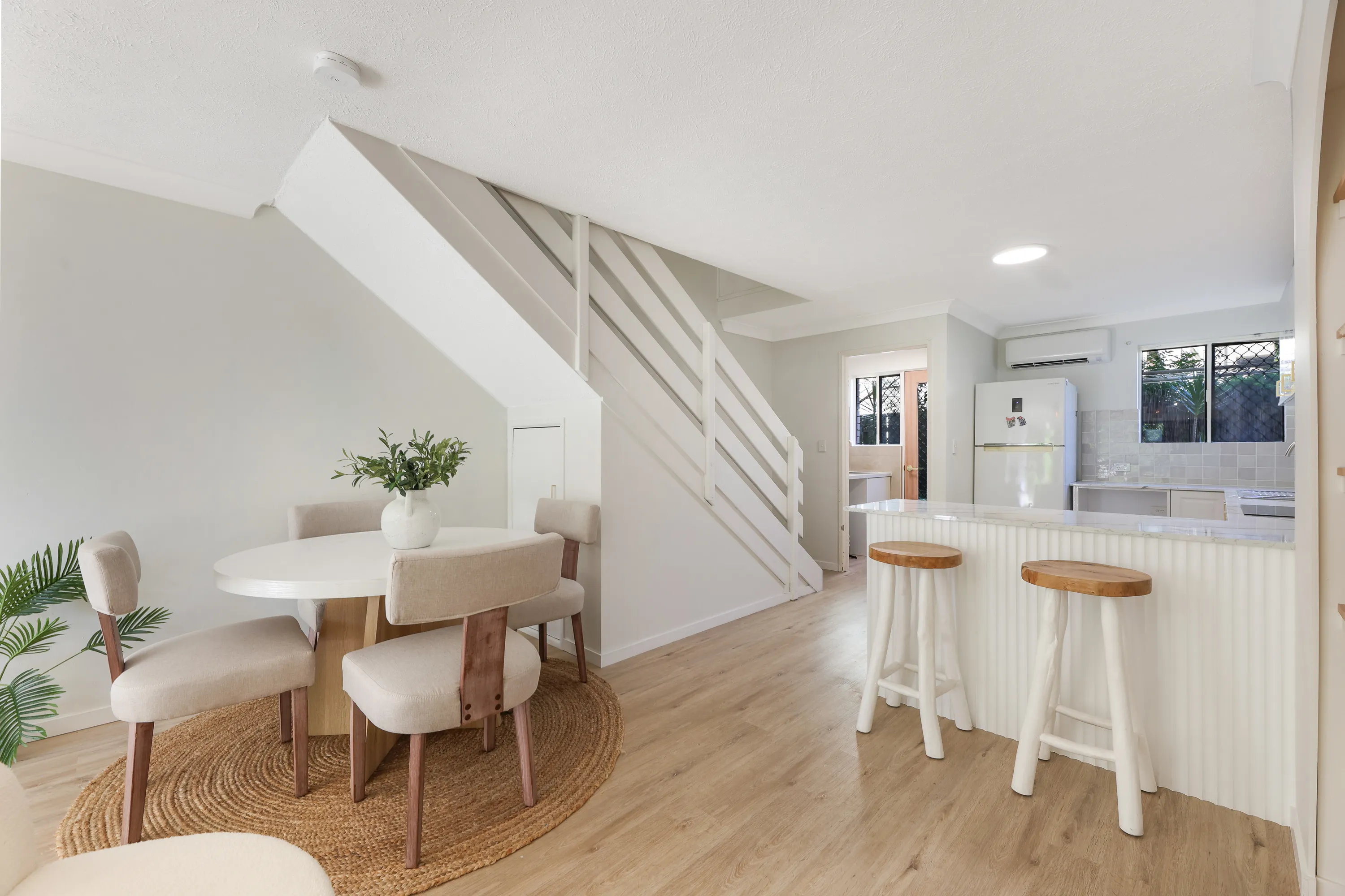12/9 Jodie Court, Mermaid Waters, QLD 4218 - Image 2
