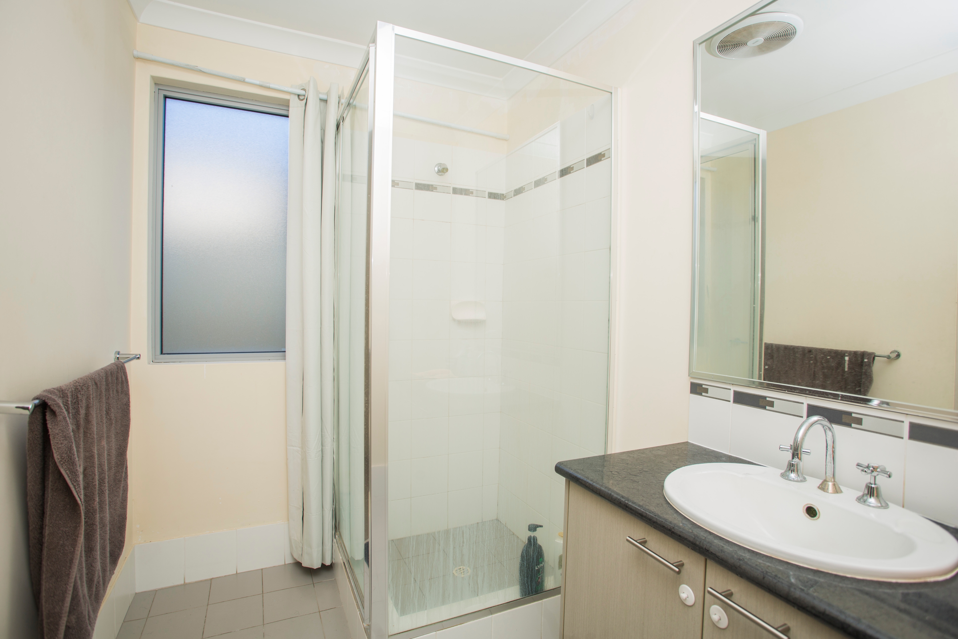 9 BIRCH ROAD, Aubin Grove WA 6164 - Image 3