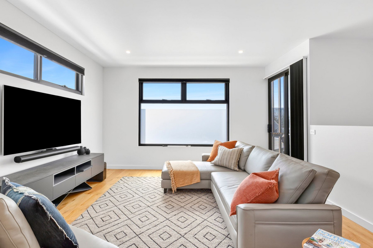 6/41 Beach Road, Torquay, Vic, 3228 - Image 5