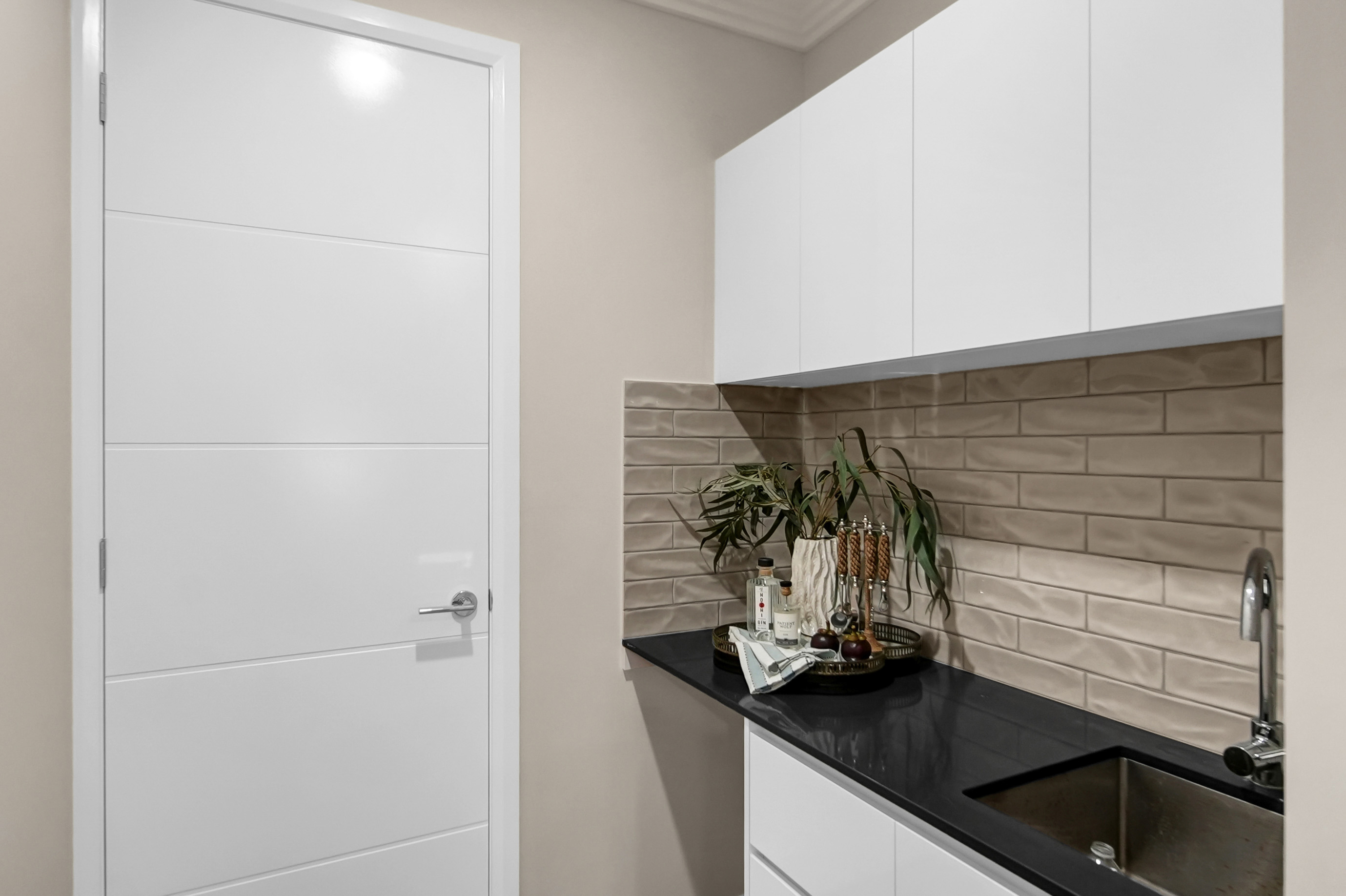 5-bedroom house at 13 Highview Terrace, Daisy Hill, QLD 4127, Logan, Queensland