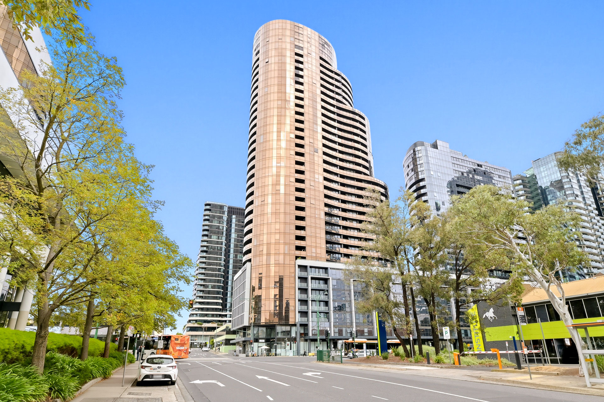 APARTMENT 914 850 WHITEHORSE ROAD, BOX HILL VIC 3128 - Image 1