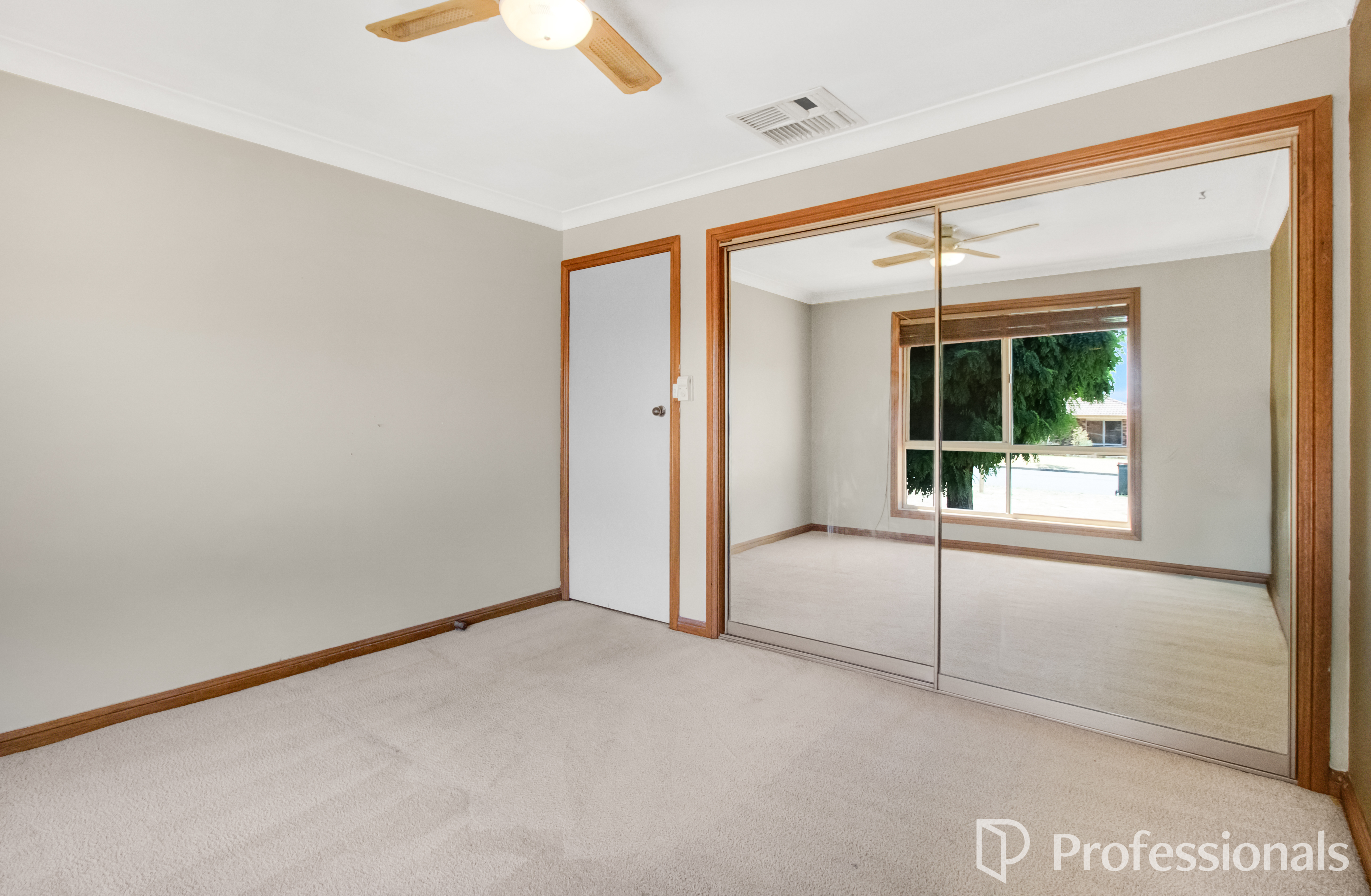4-bedroom house at 14 Eaton Street, Ashmont, NSW 2650, Wagga Wagga, New South Wales