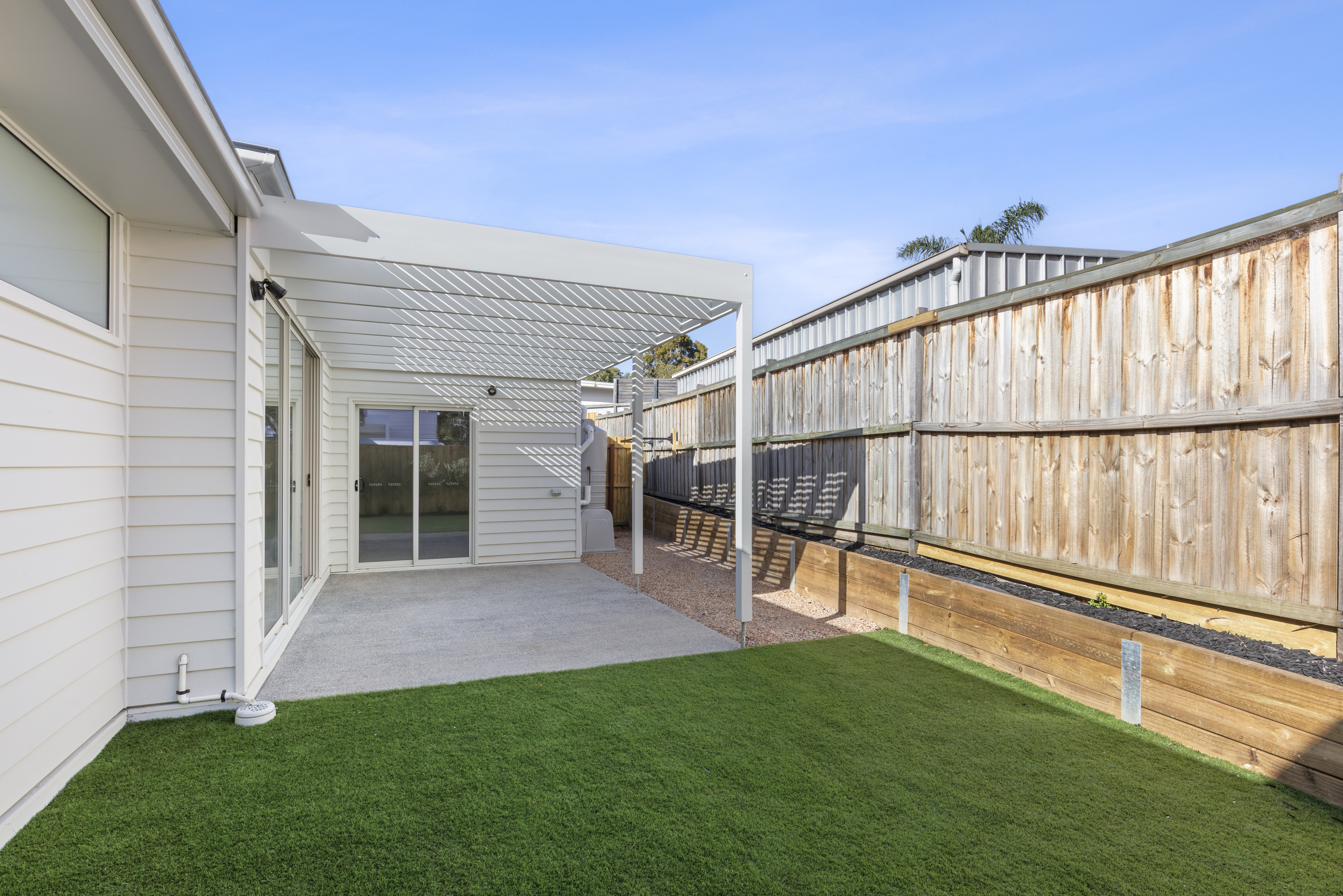 2-bedroom unit at 2/156 Ballarat Road, Hamlyn Heights, VIC 3215, Greater Geelong, Victoria