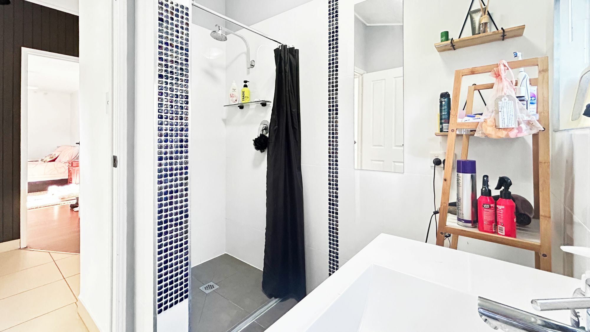 25 Eastern Road, Macleay Island, QLD 4184 - Image 7