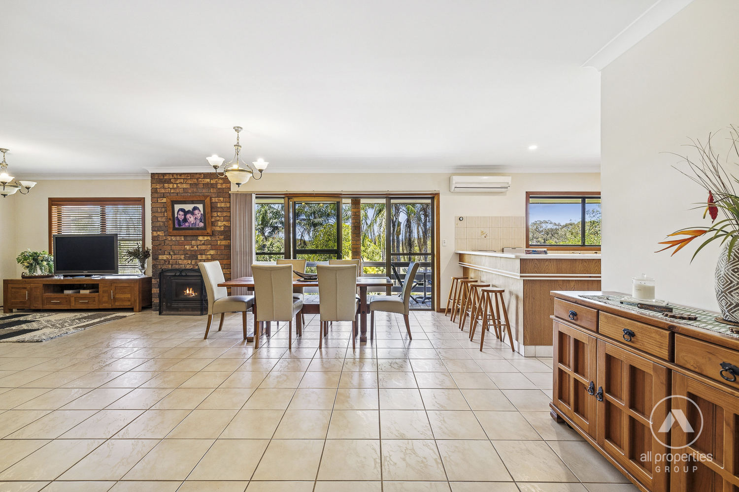 6-bedroom house at 28-34 DELTORO ROAD, Cedar Grove QLD 4285, Logan, Queensland