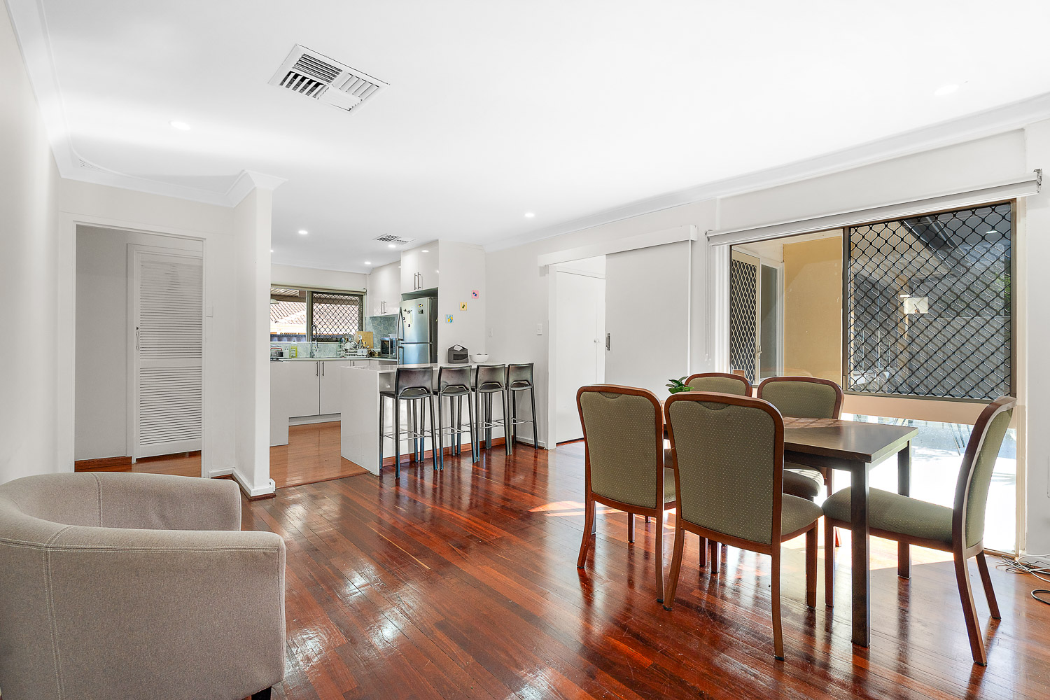 4 Heracles Avenue, Riverton, WA 6148 - Image 5