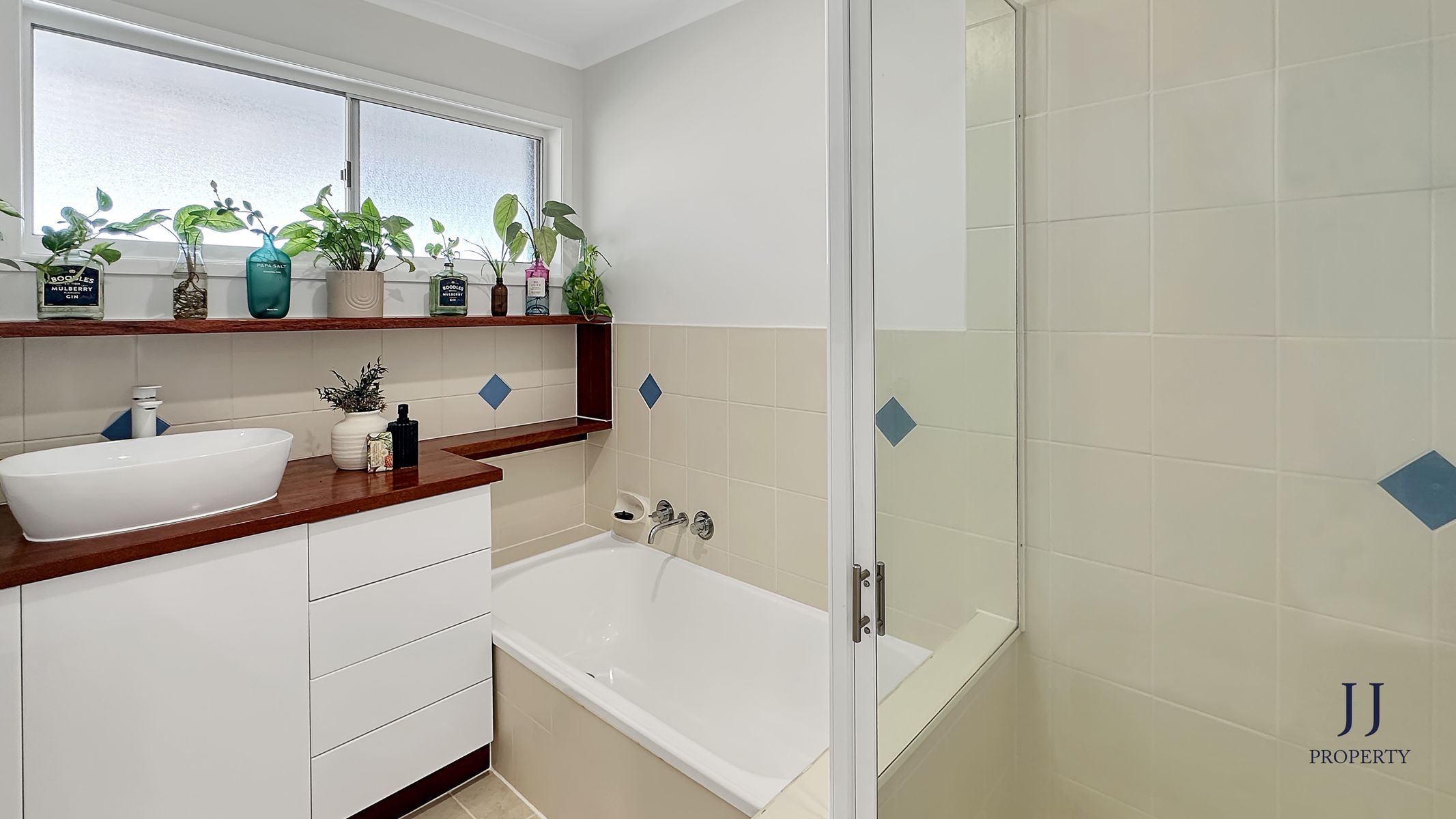 5-bedroom house at 16 Ottawa Street, Westlake, QLD 4074, Brisbane, Queensland