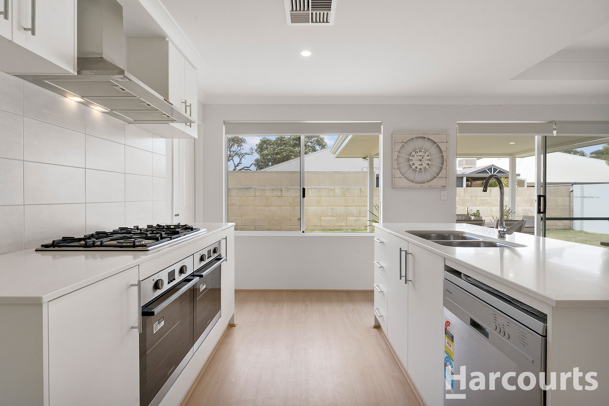 11 HONEYDEW TRAIL, Wannanup WA 6210 - Image 2